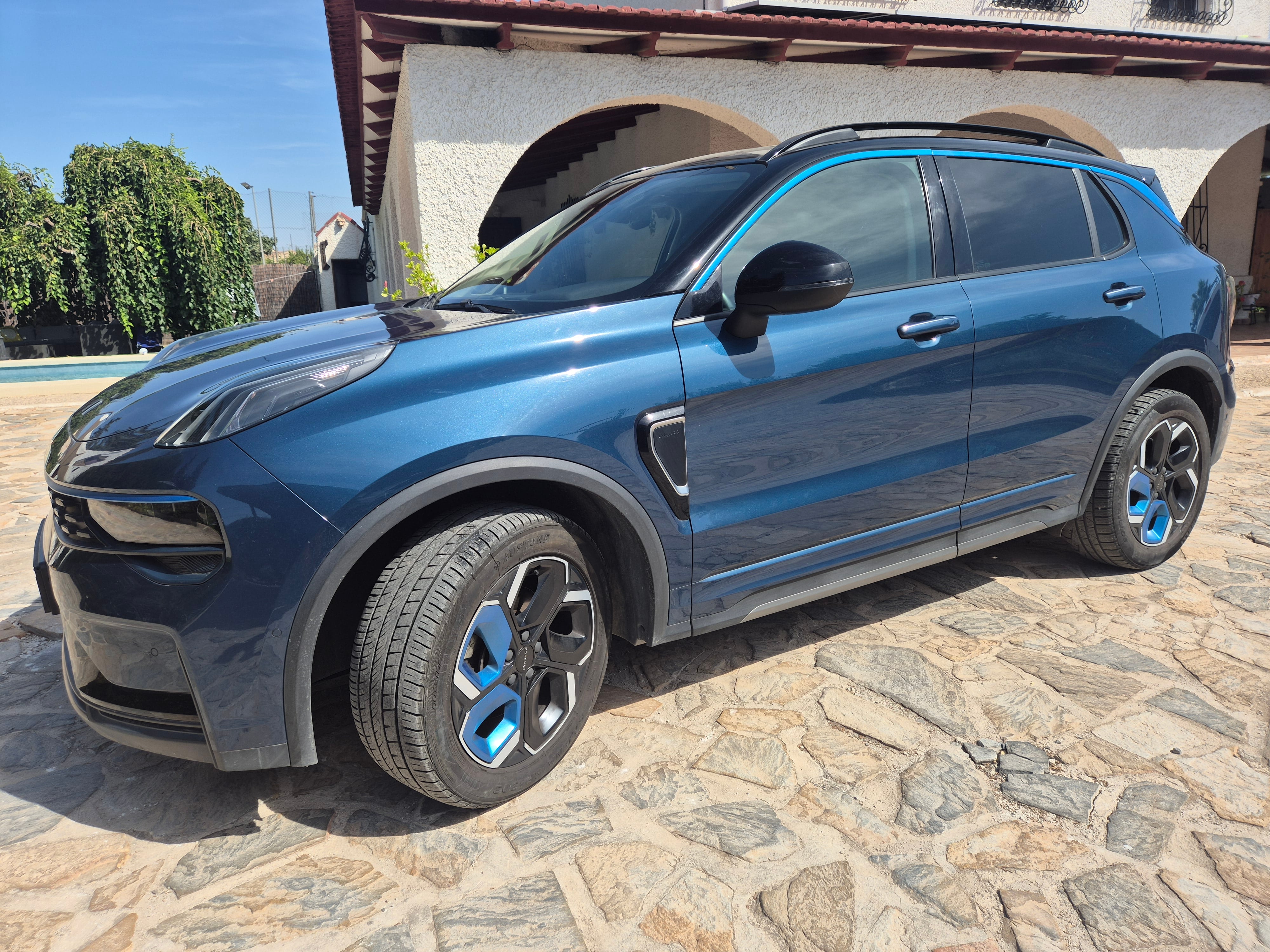 Lynk & Co 01, 2021, Gasolina 95 / Eléctrico (híbrido), Automático