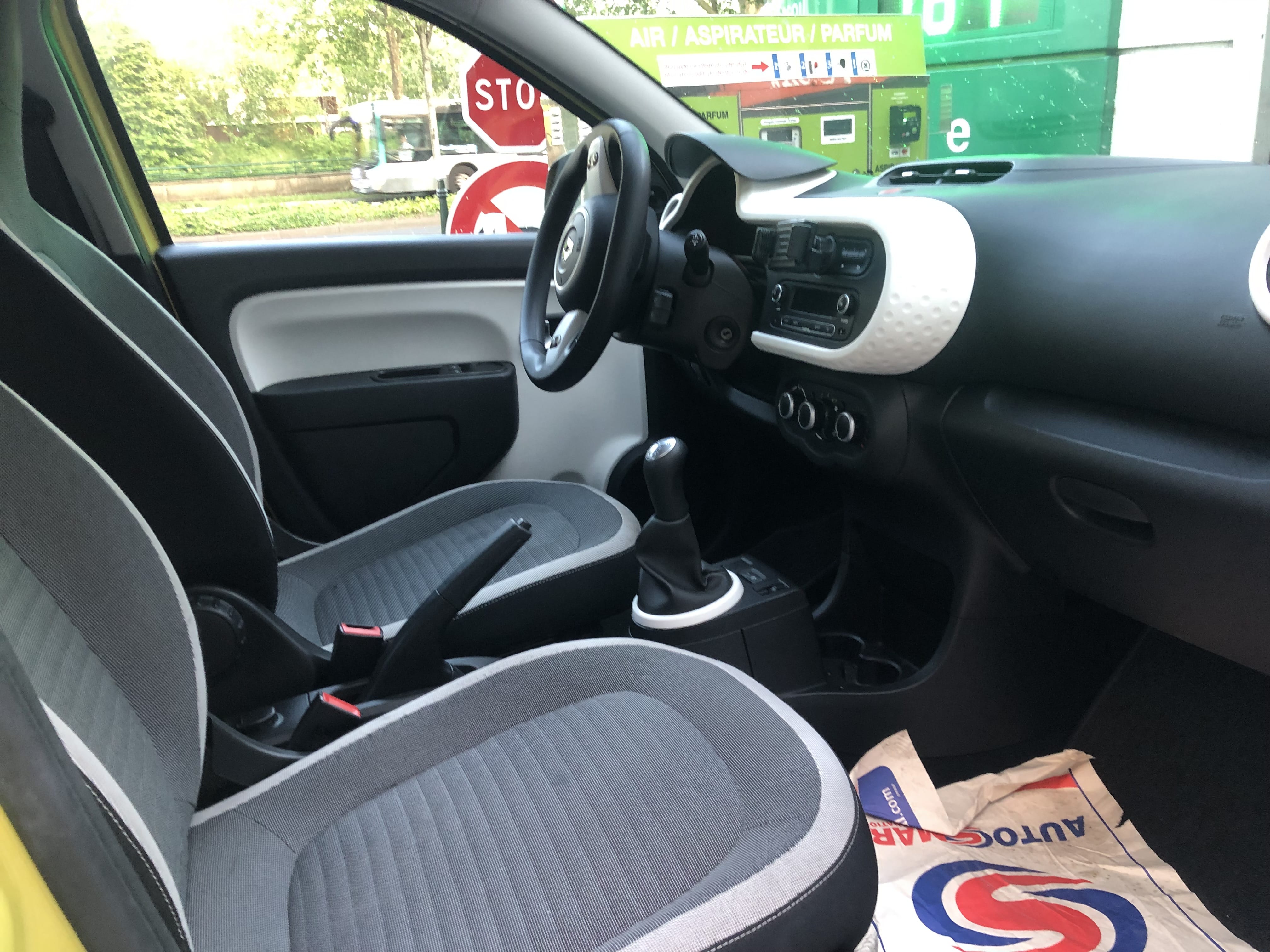 Renault Twingo III avec Régulateur de vitesse