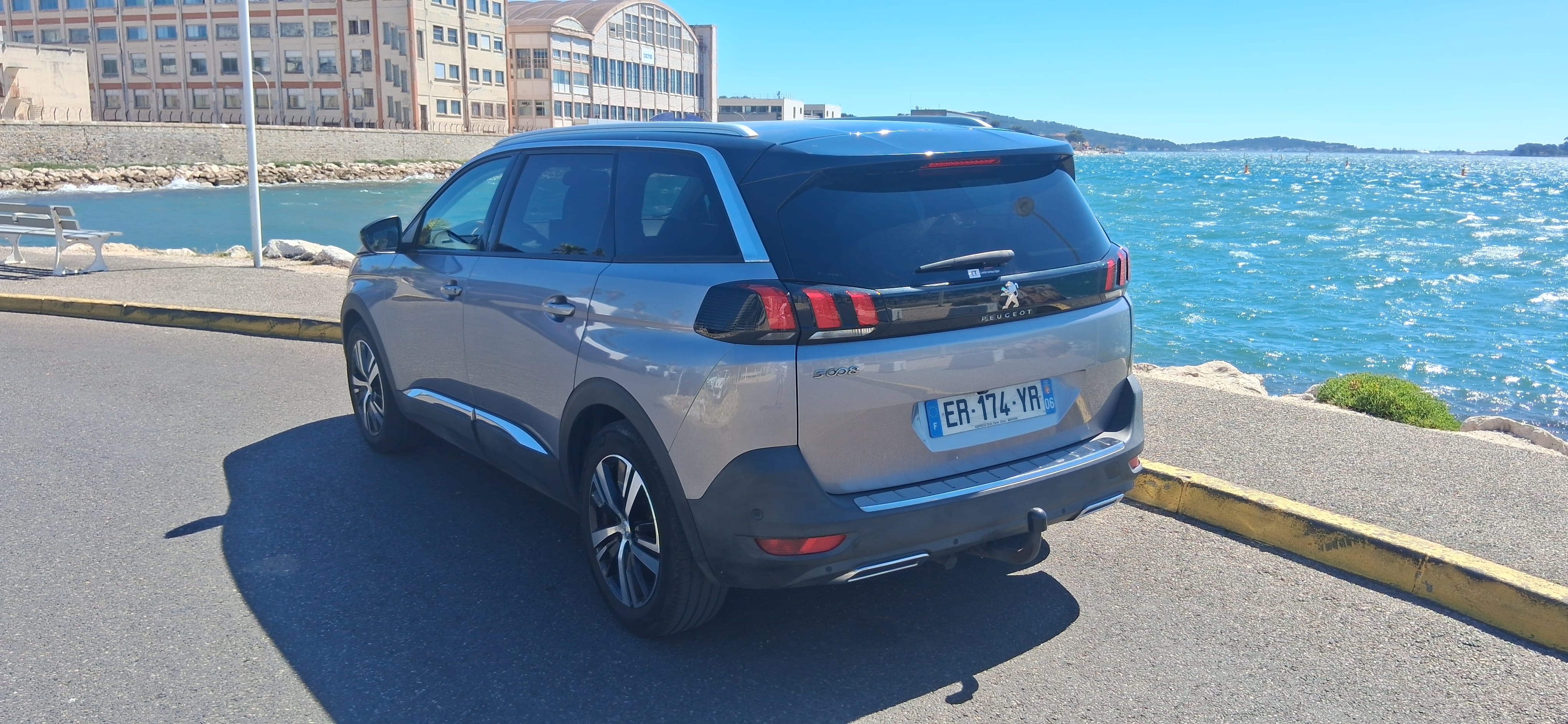 Peugeot 5008 avec Caméra de recul