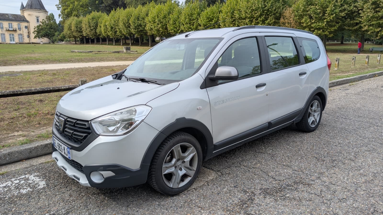 Dacia Lodgy EL66, 2017, Essence 95, 7 places