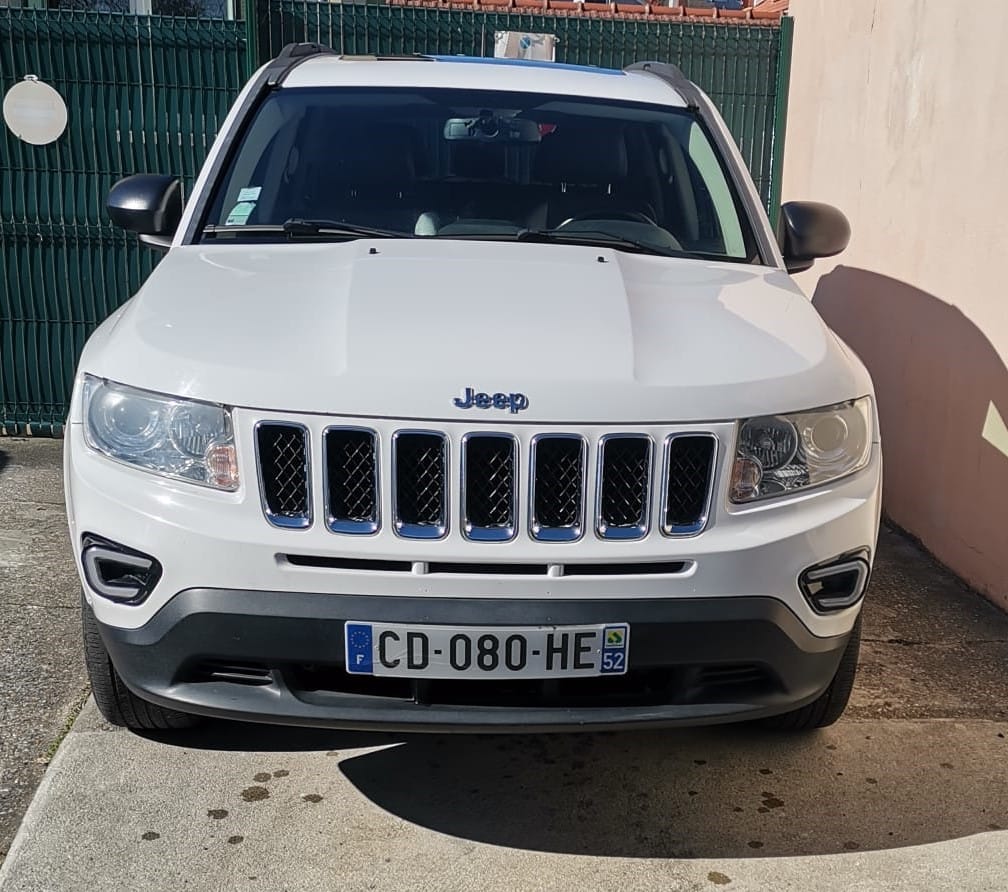 Jeep Compass avec Climatisation