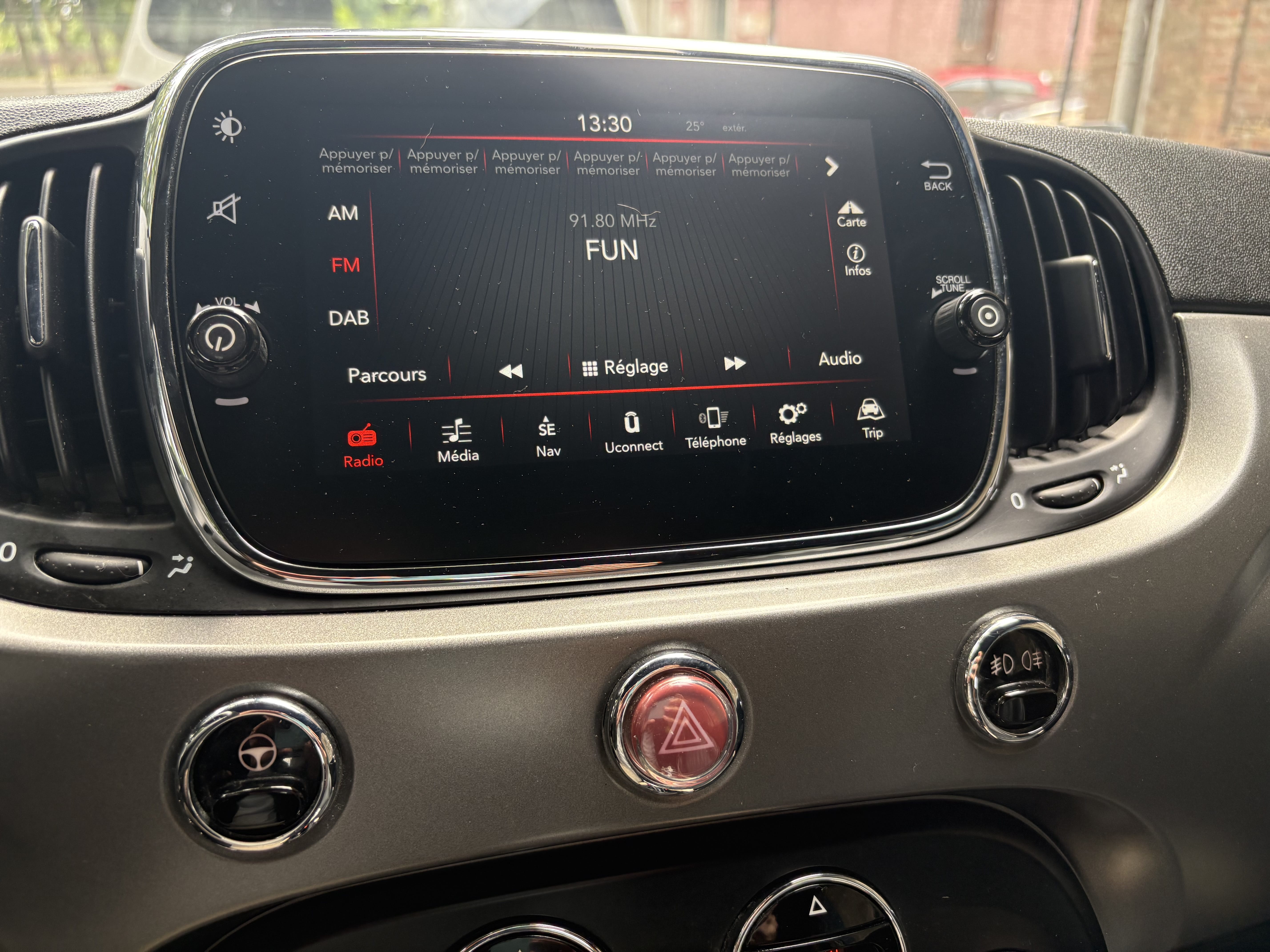 Fiat 500 Lounge avec Entrée audio / iPod