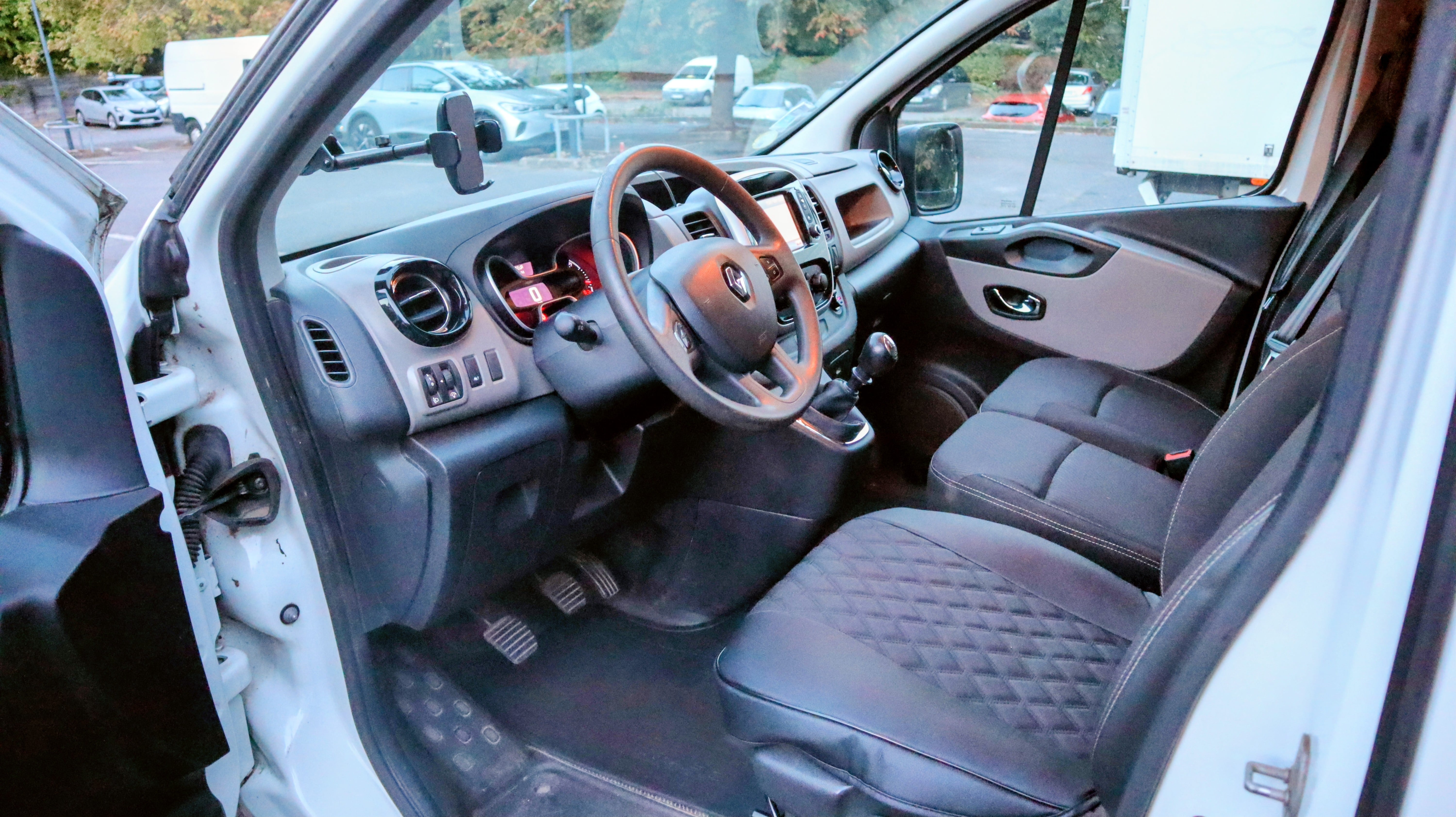 Renault Trafic avec Port USB