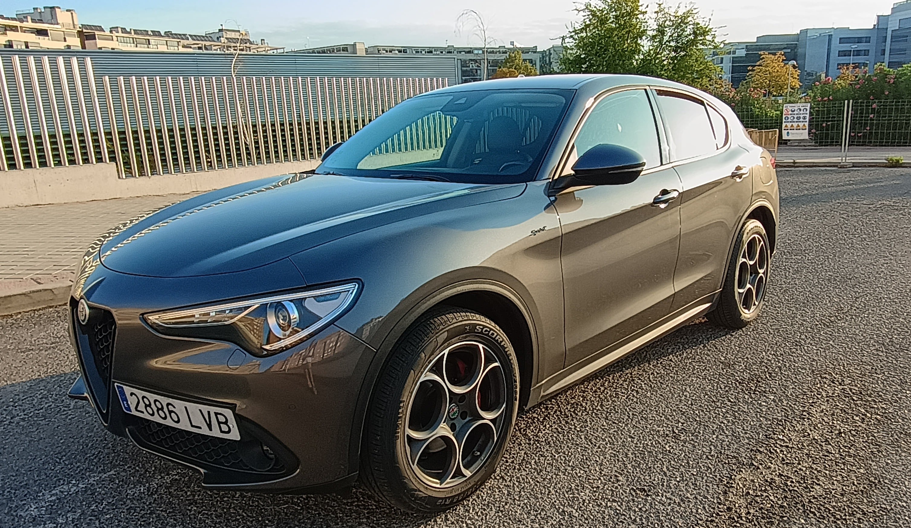 Alfa-Romeo Stelvio Sprint 2.2 190 cv, 2021, Diesel, Automático