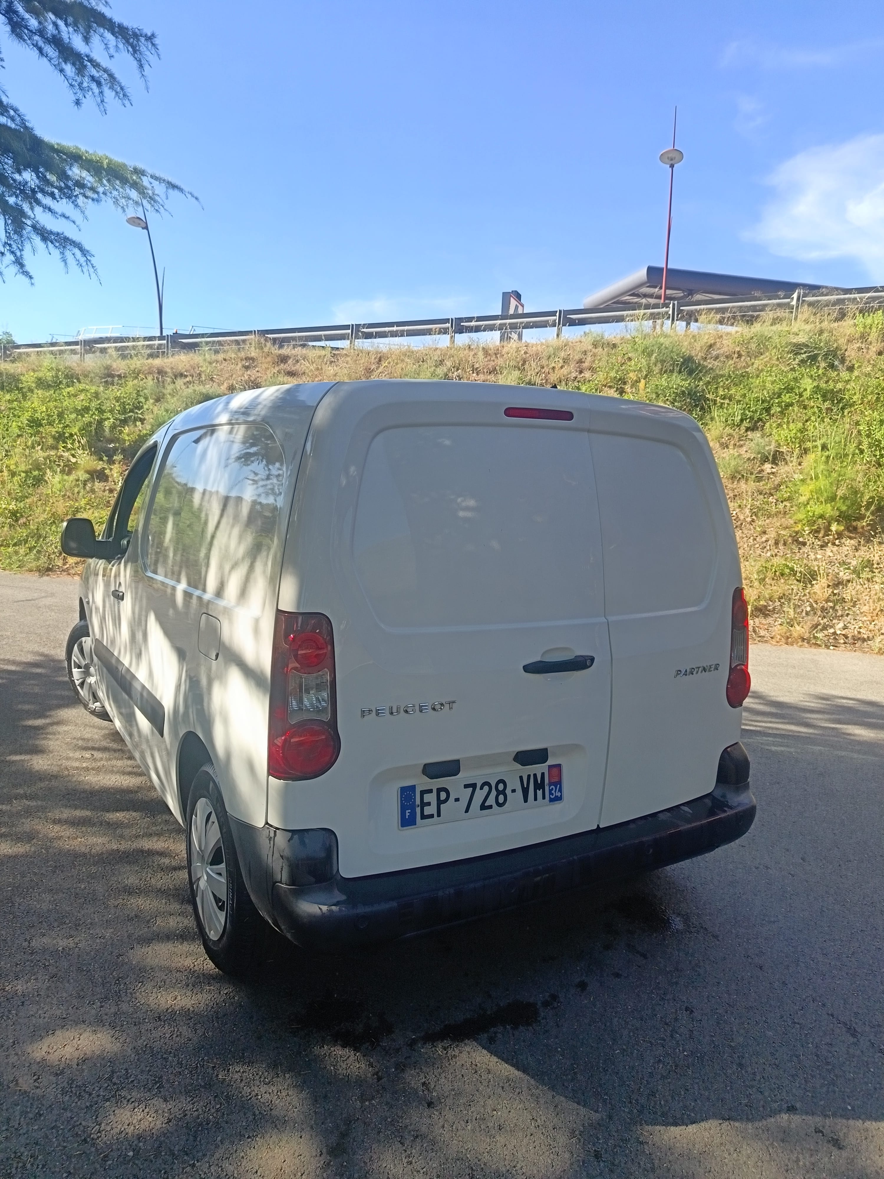 Peugeot Partner avec Climatisation