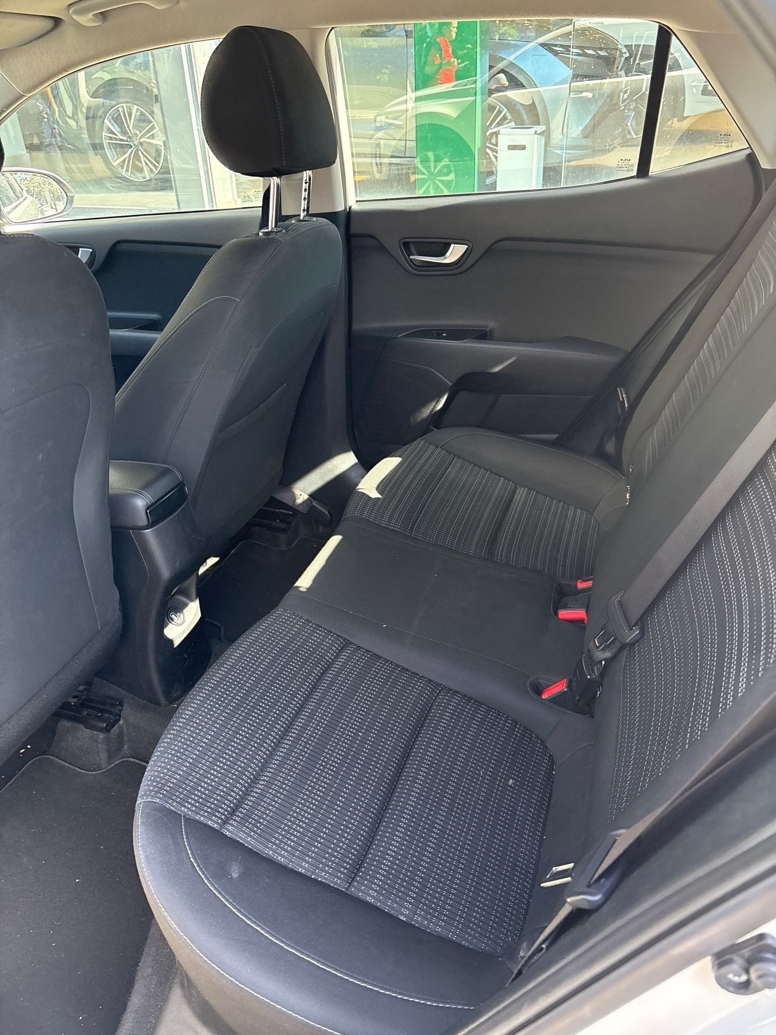 Kia Stonic con Silla infantil