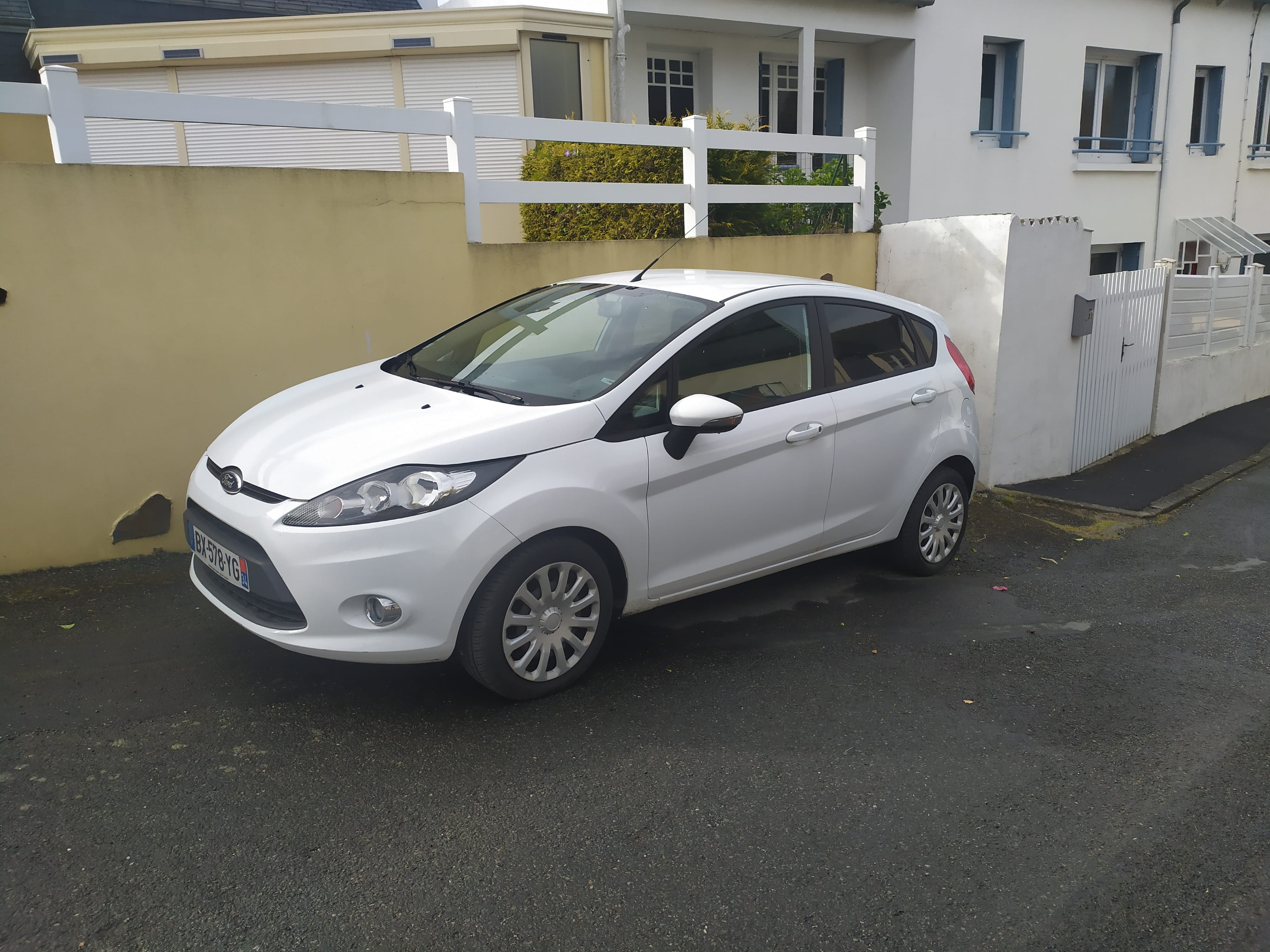 Ford Fiesta, 2011, Essence 95
