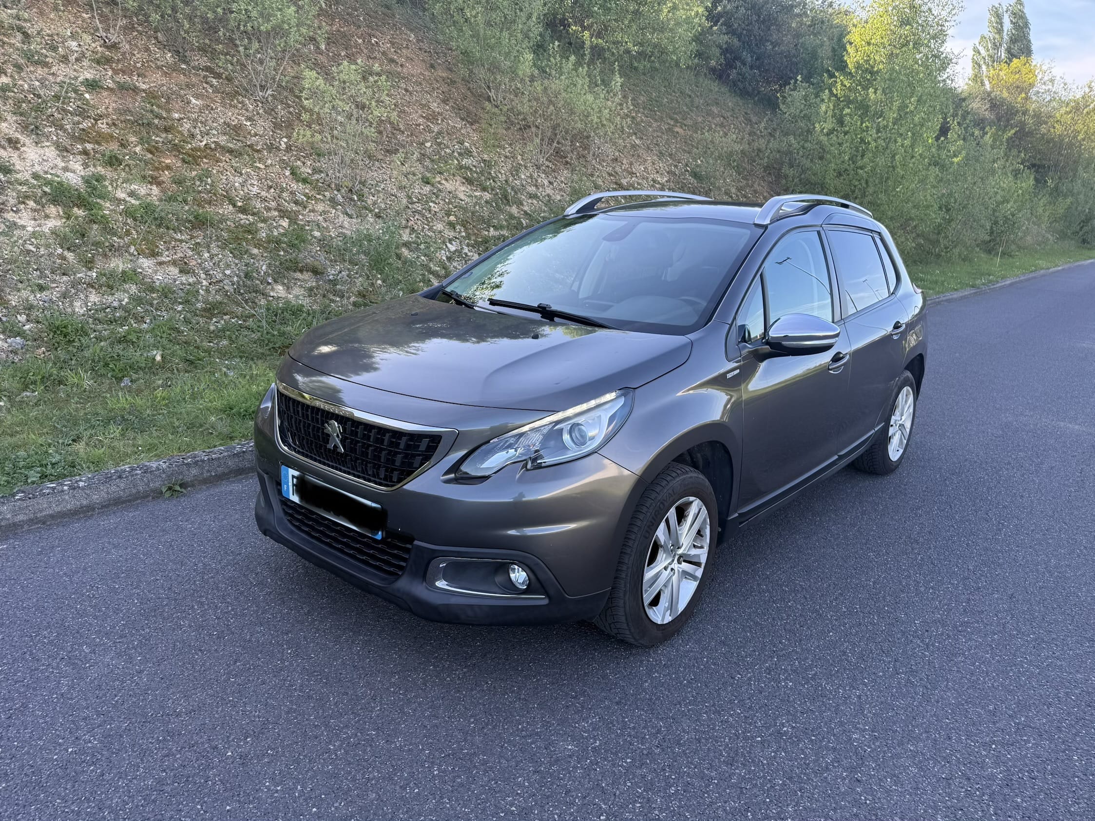 Peugeot 2008 avec Climatisation