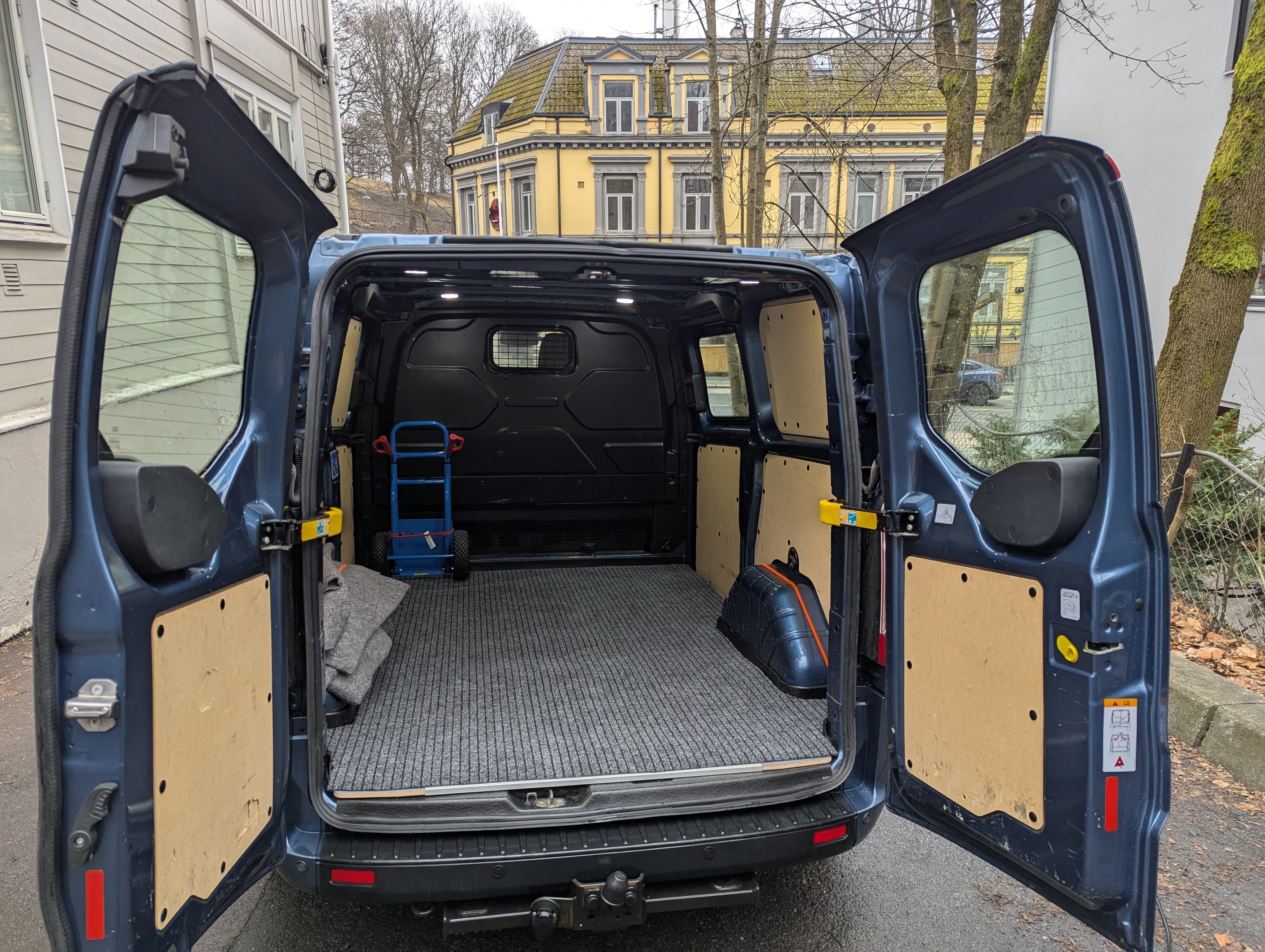 Ford Transit Custom Varebil med GPS