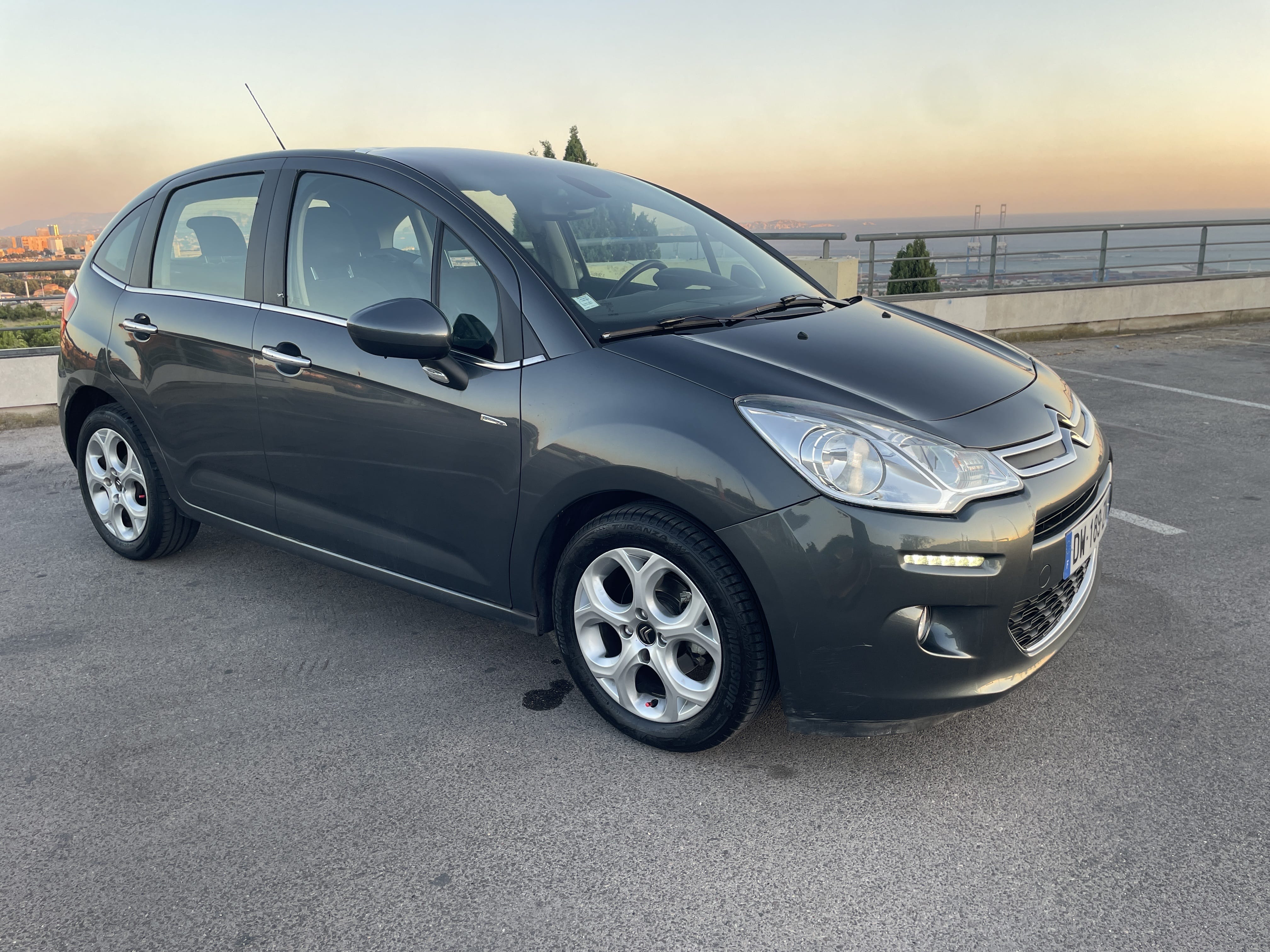 Citroen C3 Exclusive Full option con GPS