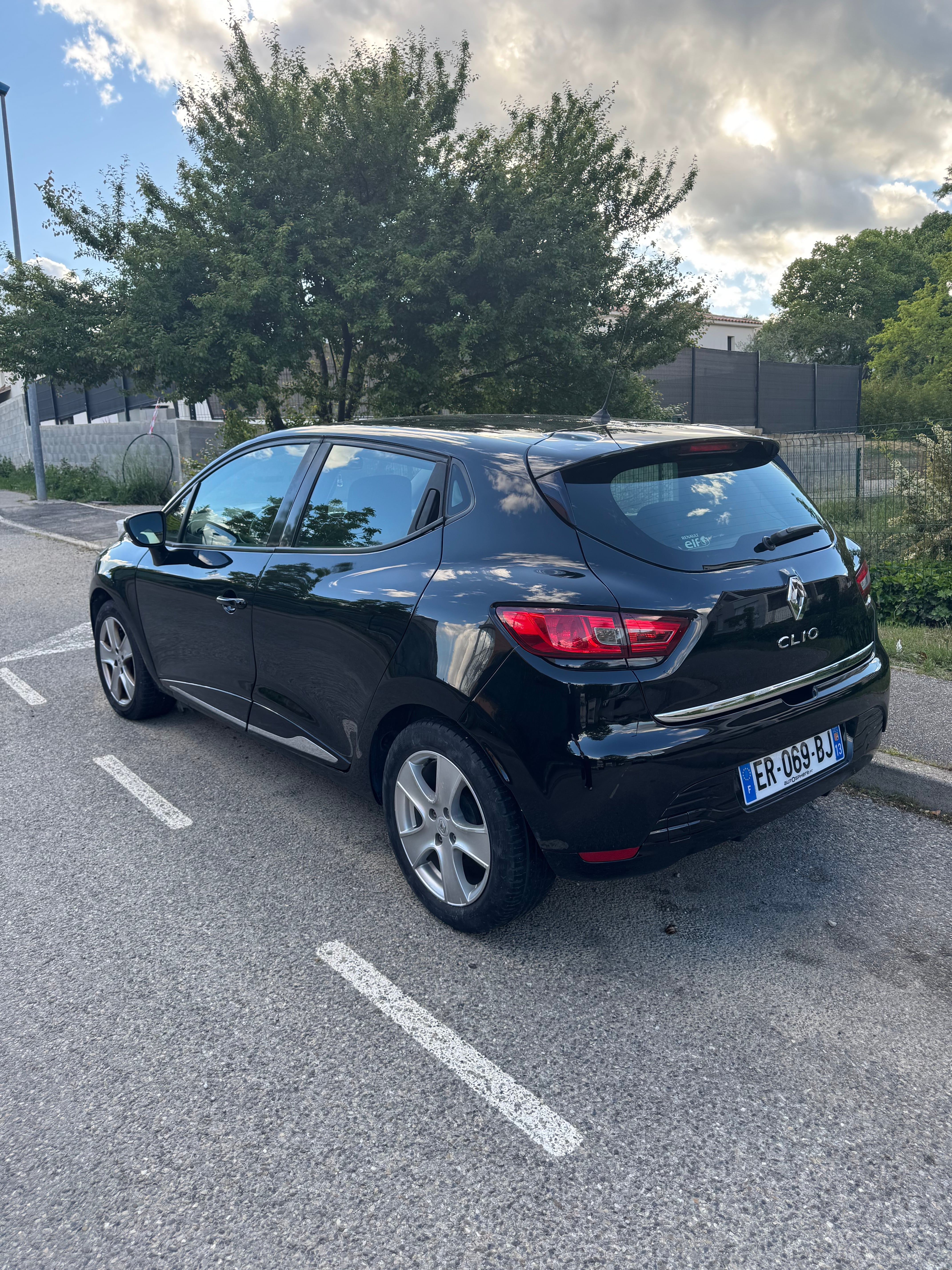 Renault Clio 1.2 l avec Climatisation