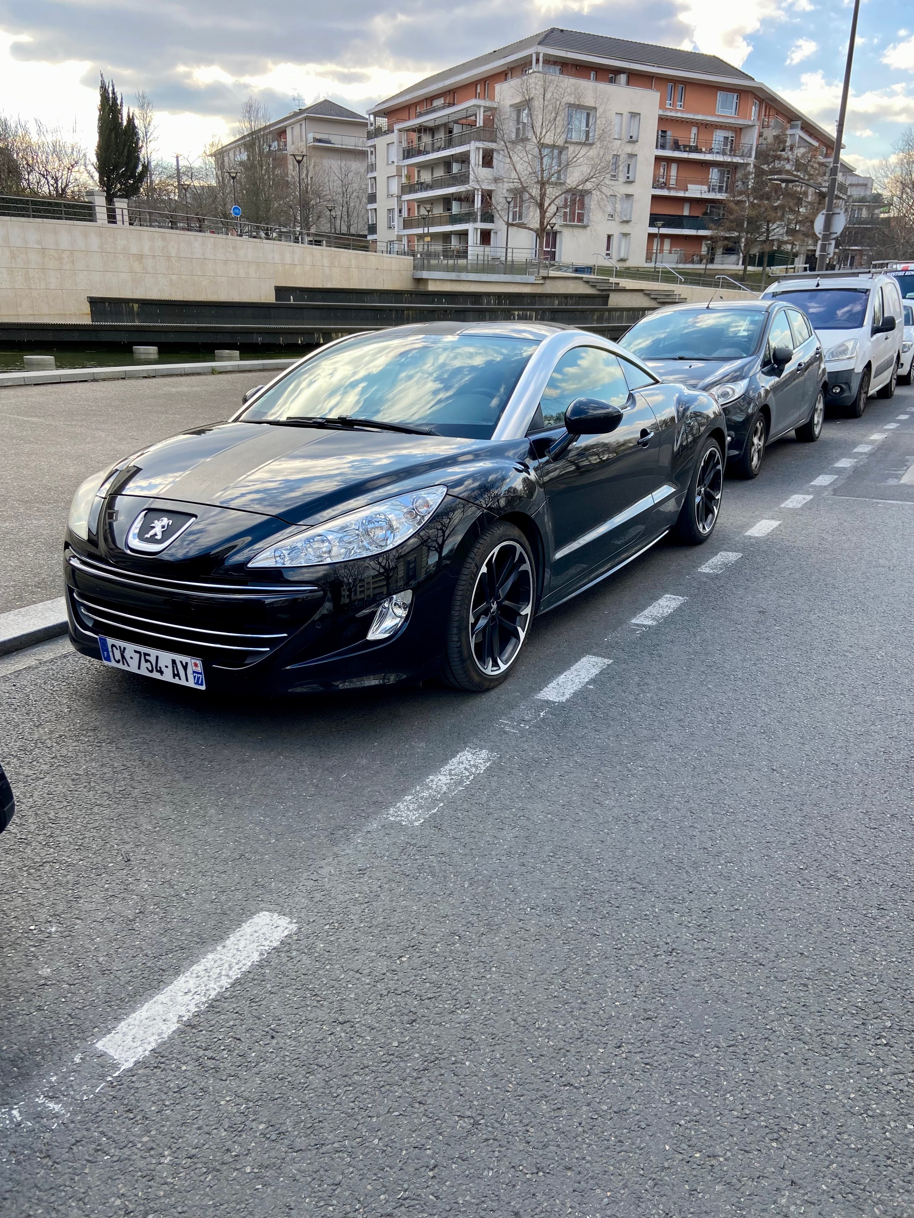 Peugeot RCZ, 2012, Essence 95