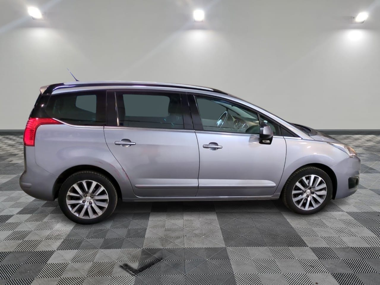 Peugeot 5008 avec Régulateur de vitesse