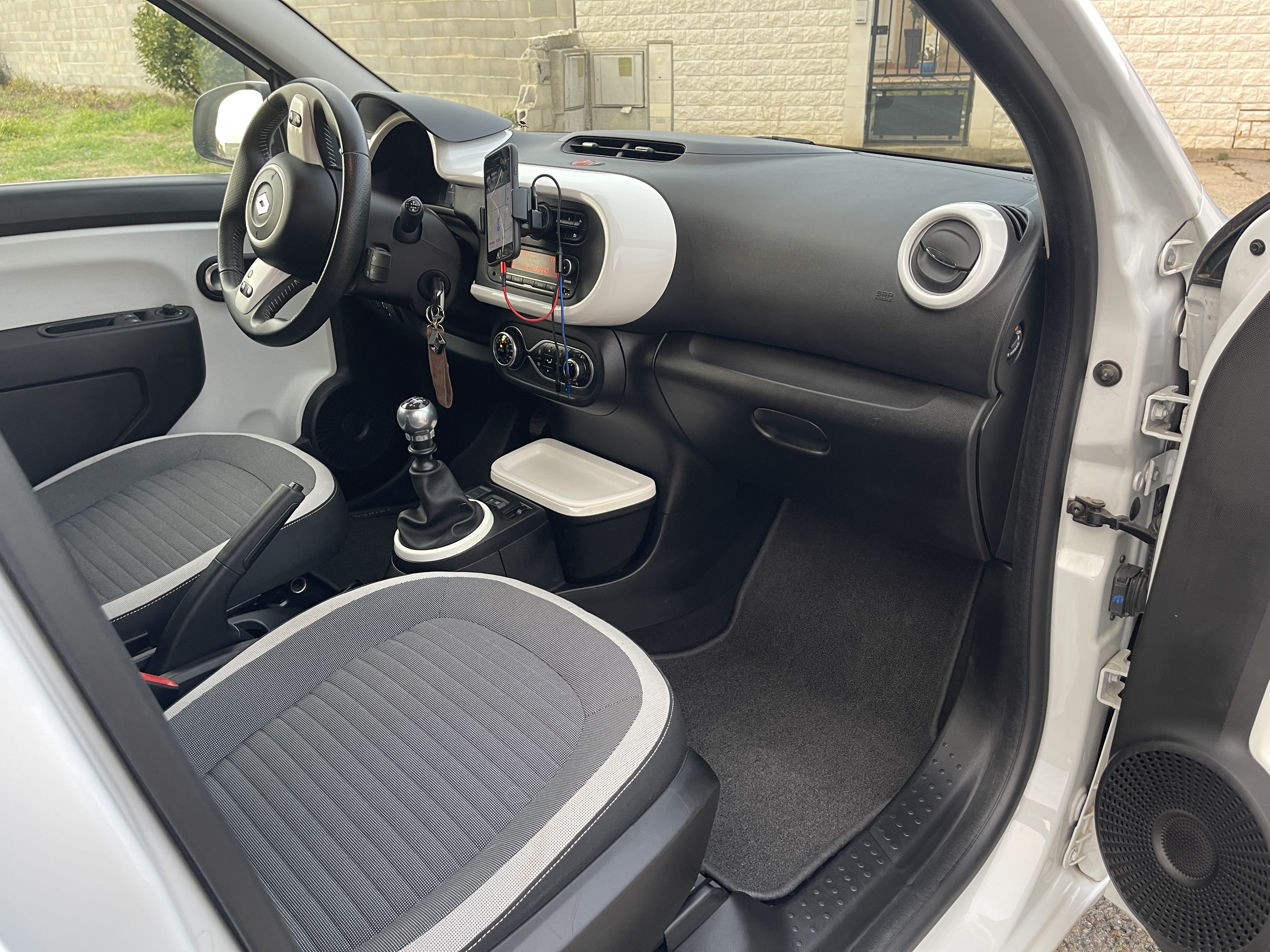 Renault Twingo III 0,9 TCE ENERGY INTENS with Android Auto