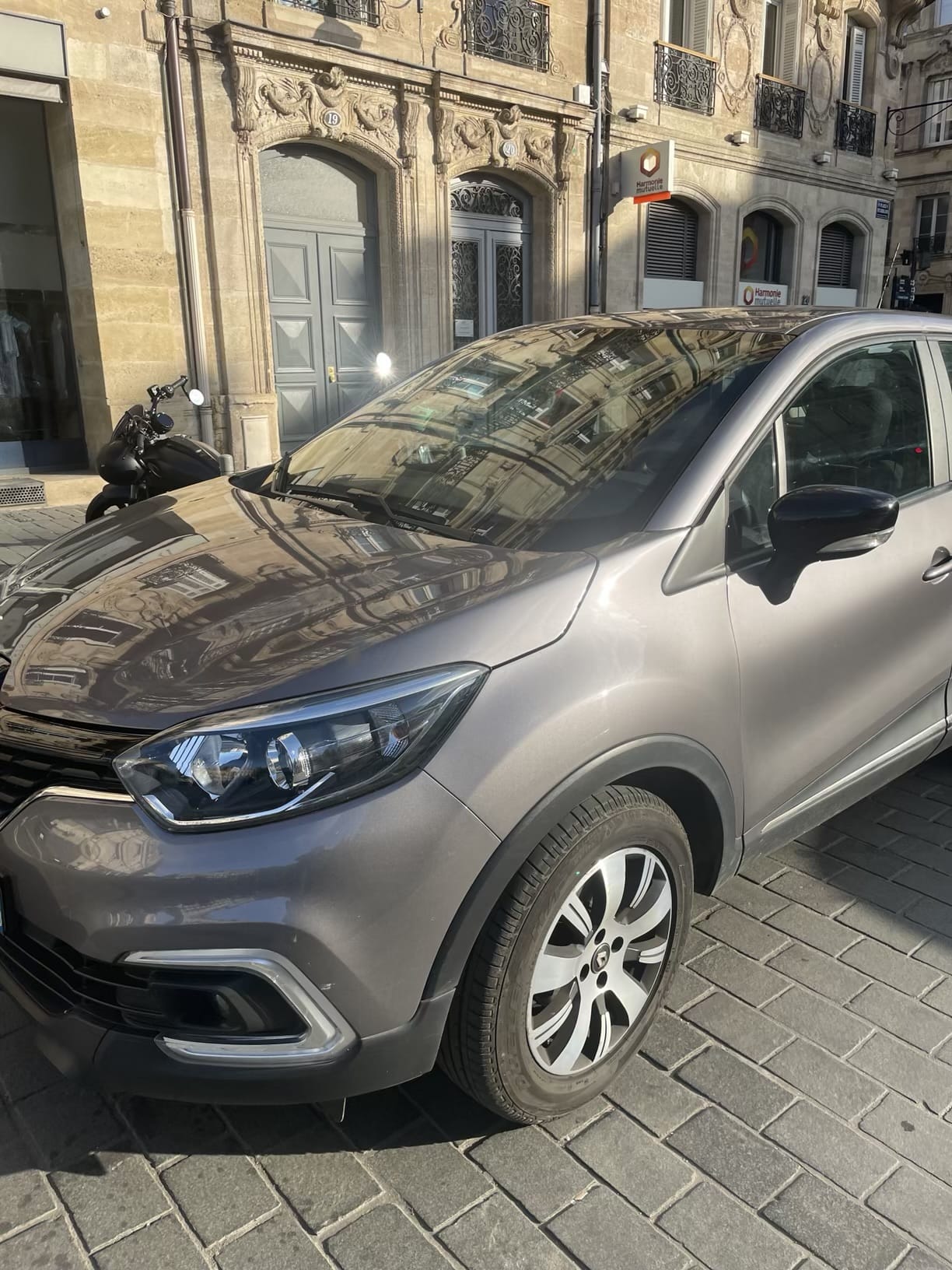 Renault Captur with Air conditioning