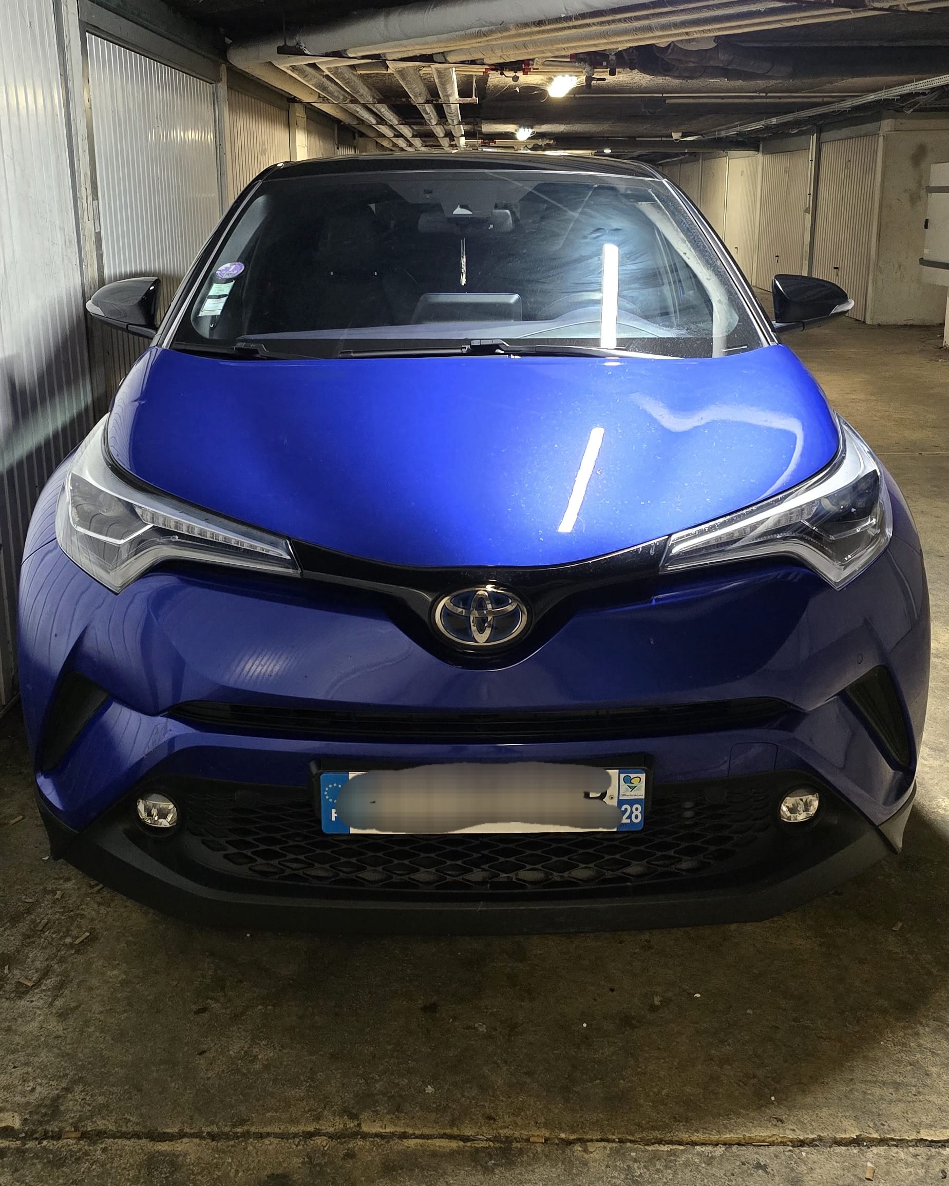 Toyota C-HR avec Entrée audio / iPod