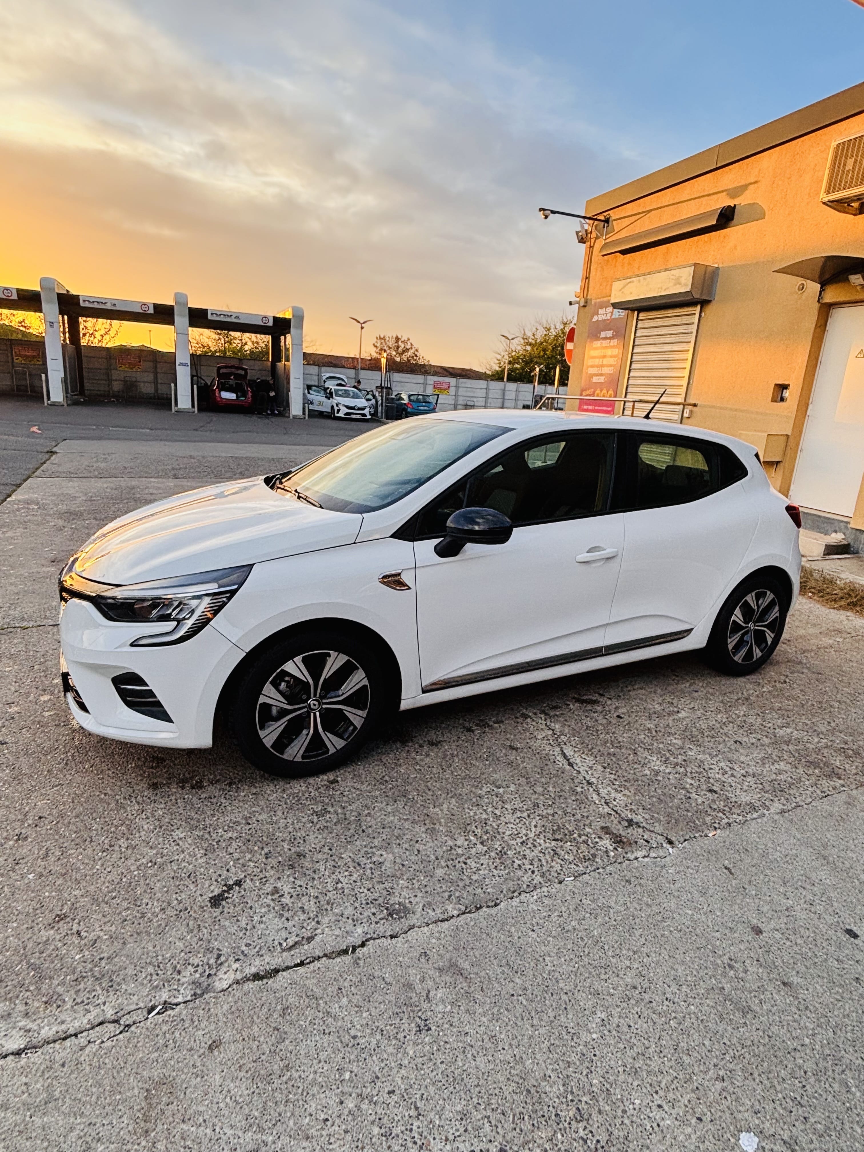 Renault Clio Boîte auto , hybride mit Android Auto