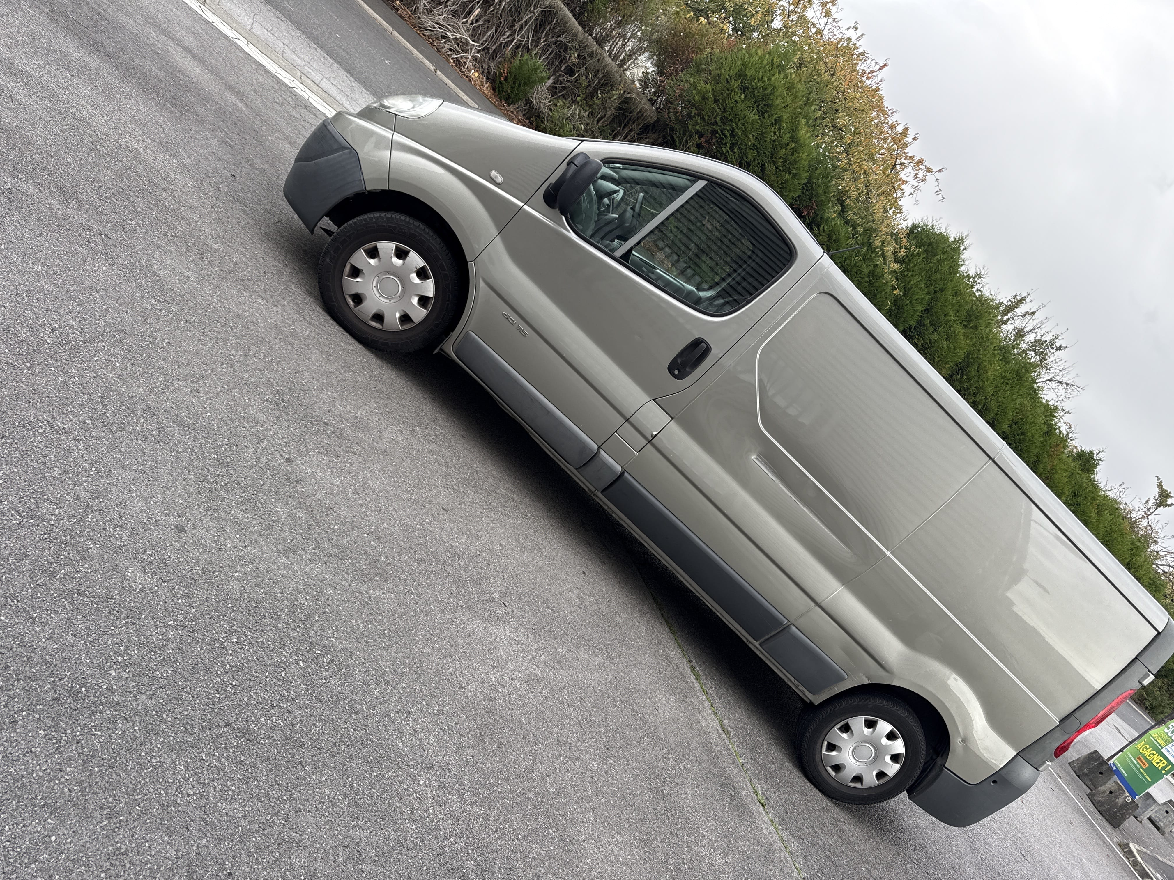 Renault Trafic avec Régulateur de vitesse
