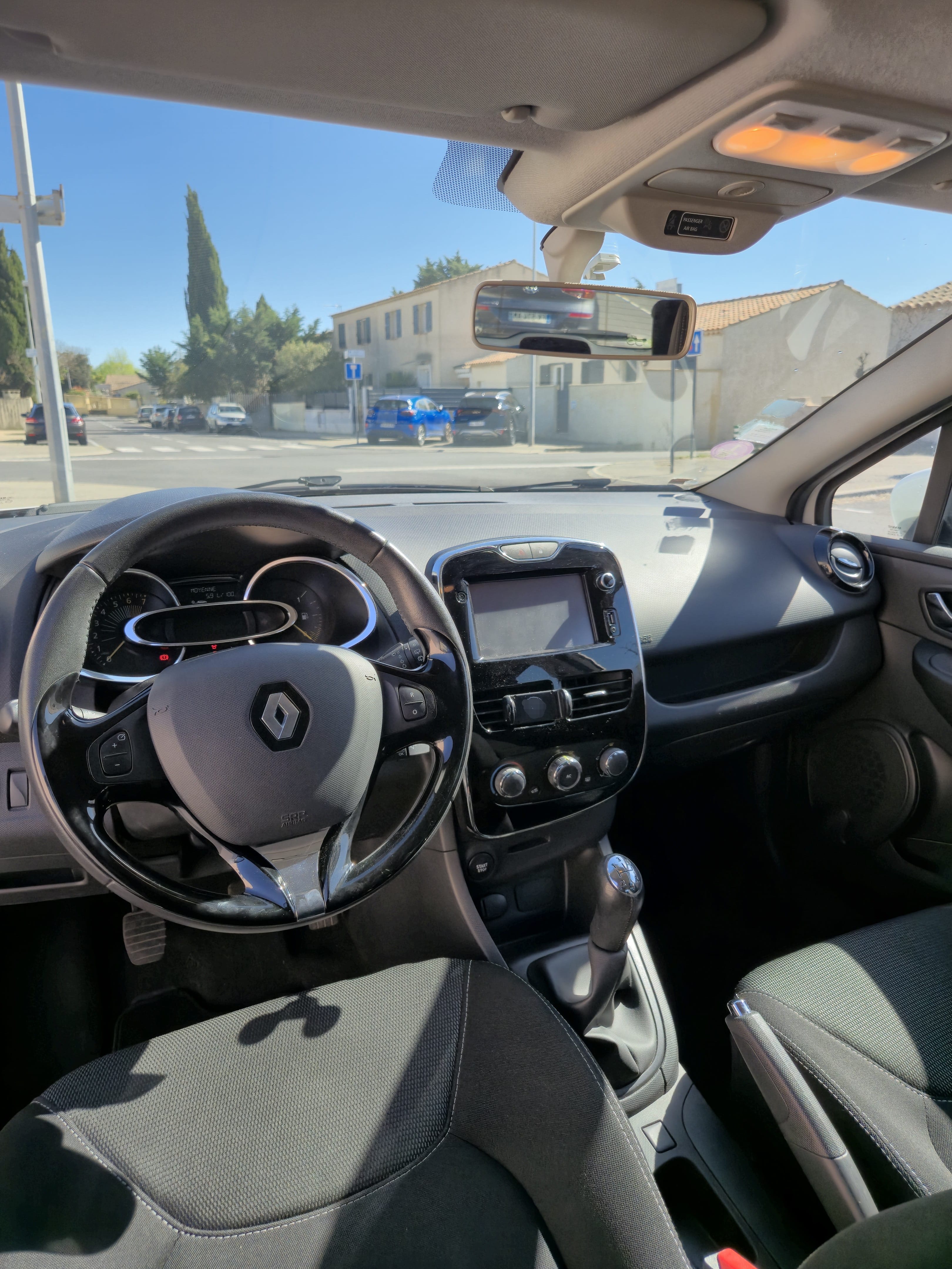 Renault Clio 0.9 Tce avec Régulateur de vitesse