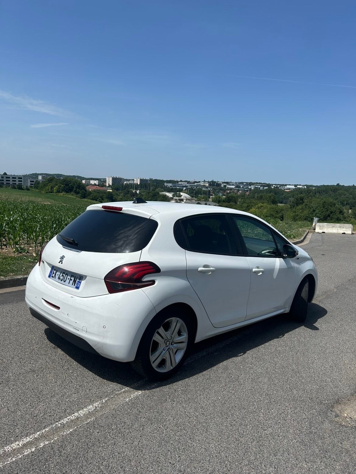 Peugeot 208 avec Climatisation