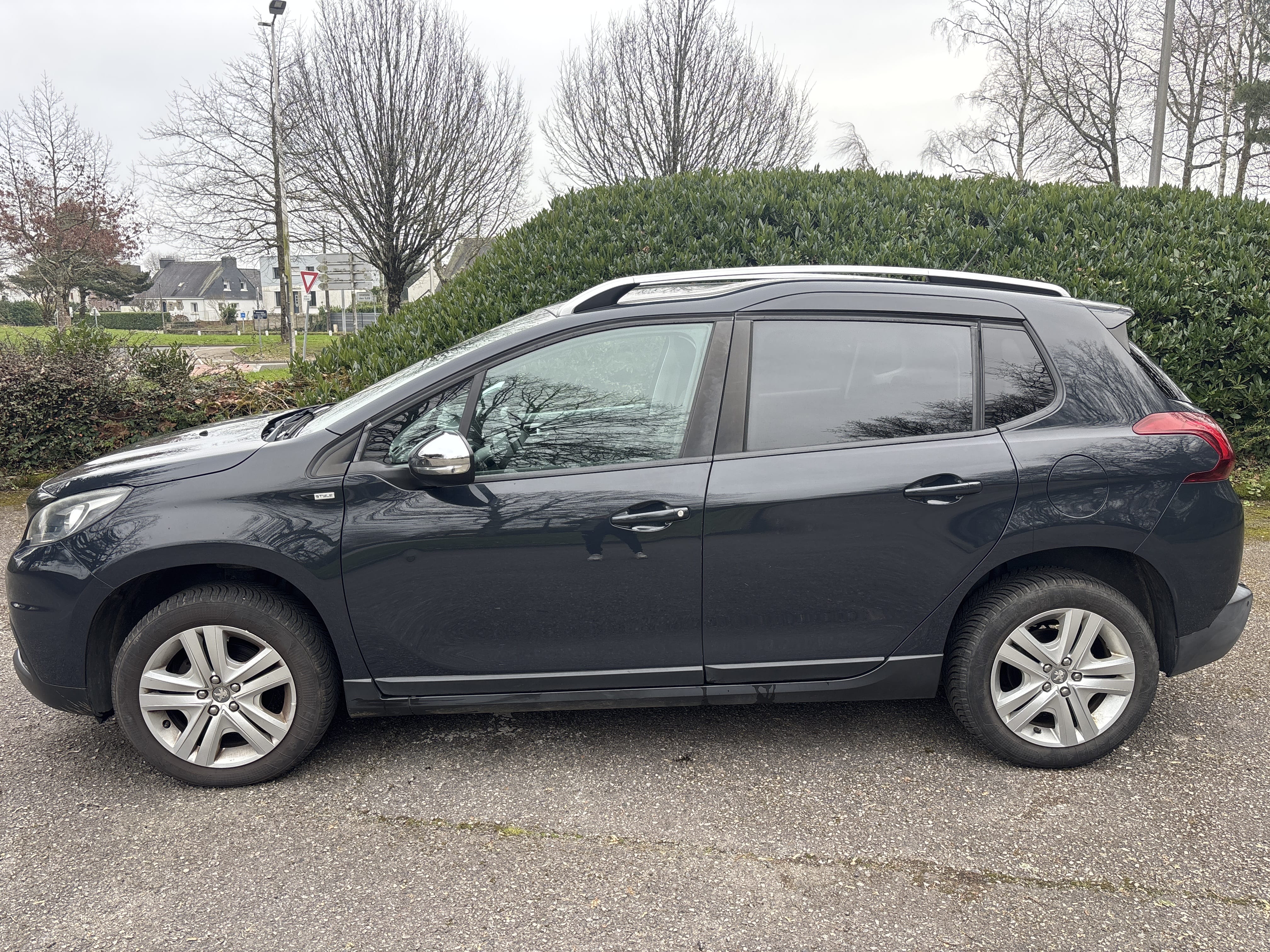 Peugeot 2008 avec Climatisation