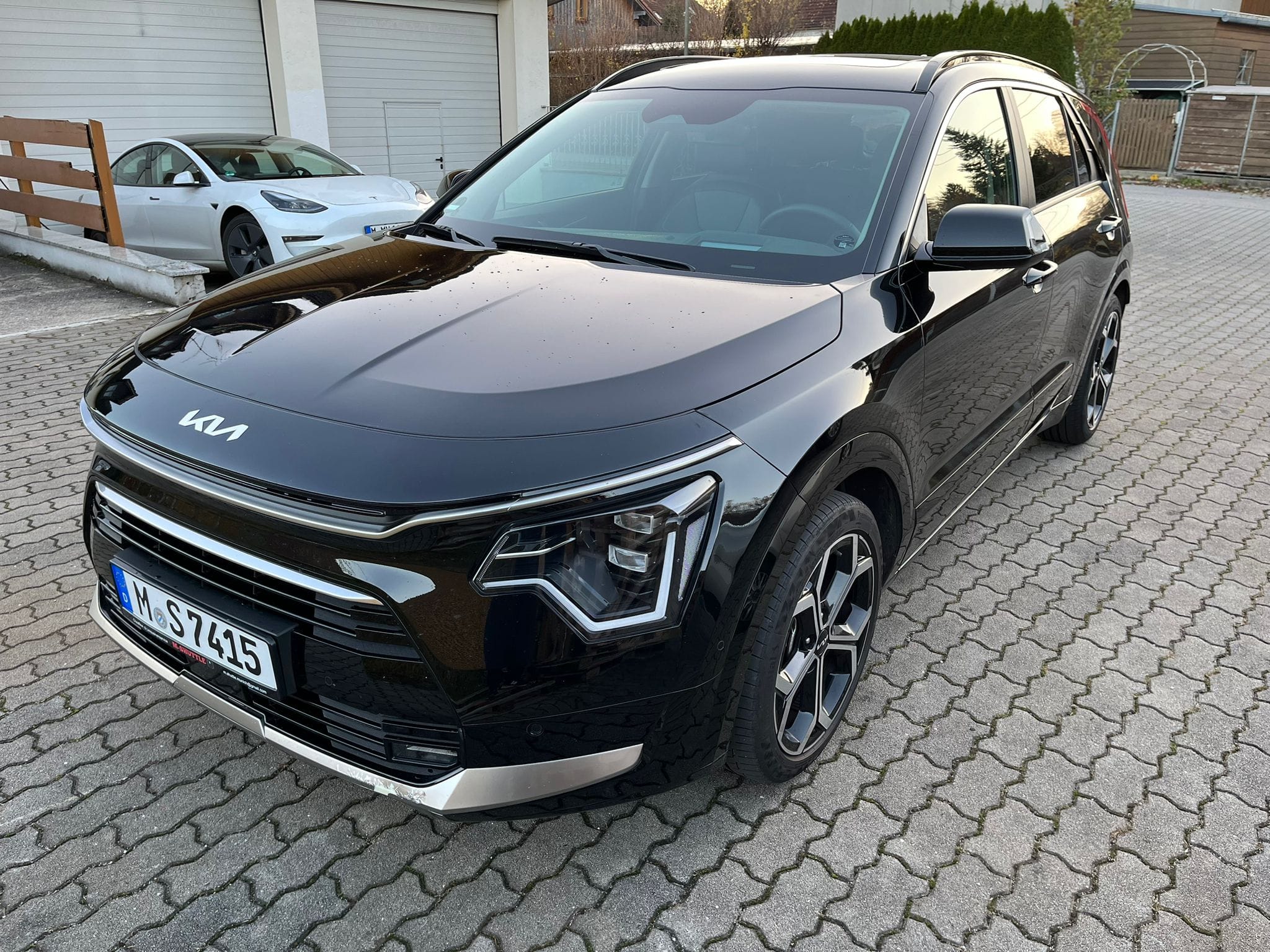 Kia Niro Hybrid, 2023, Super 95, Automatik