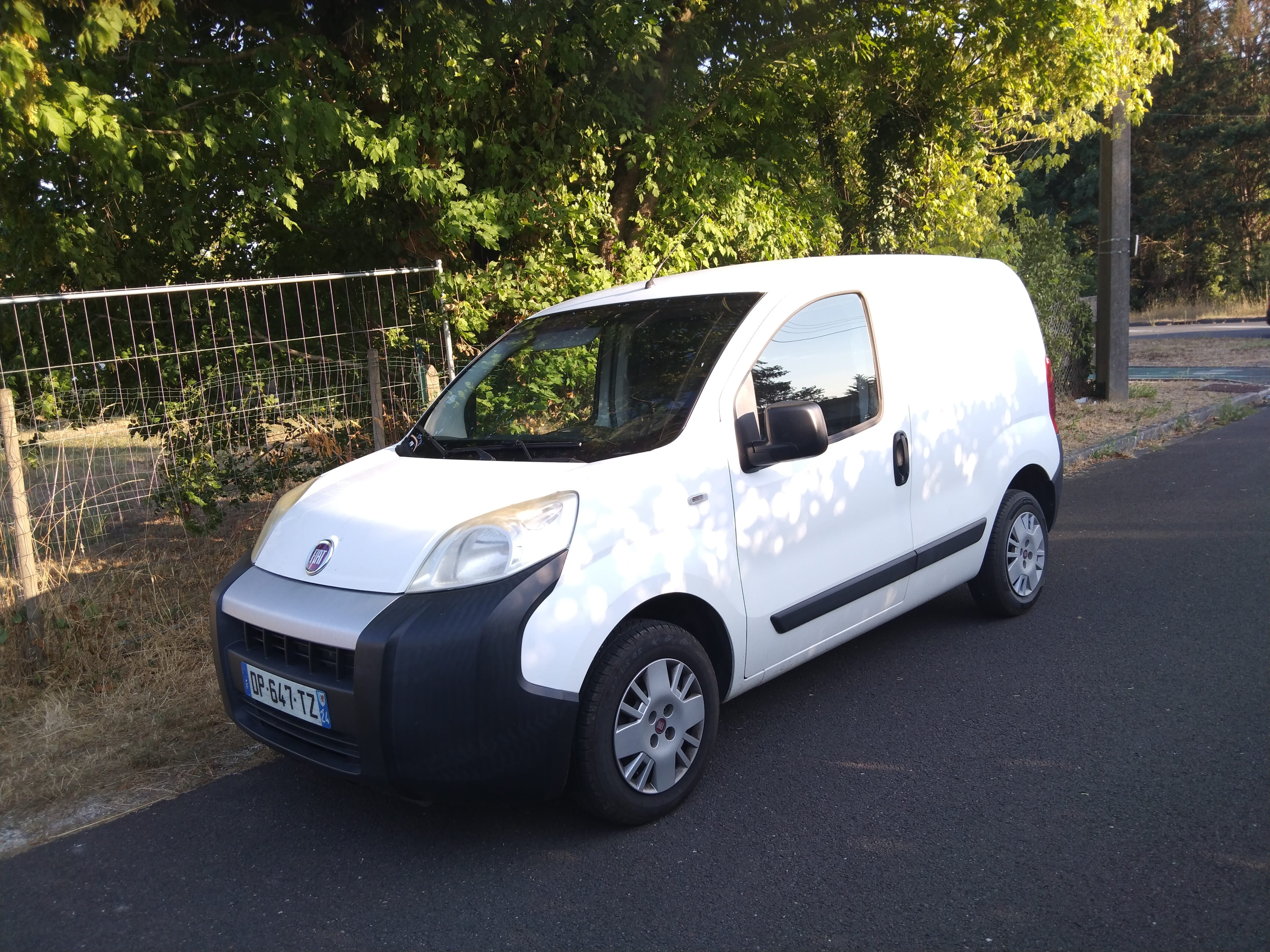 Fiat Fiorino, 2015, Essence 95
