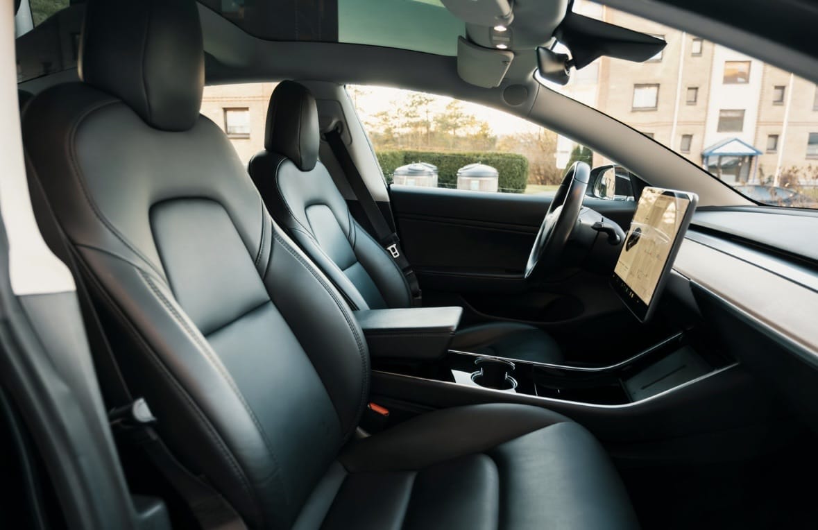 Tesla Model 3 Long Range (gratis parkering Oslo) med Aircondition