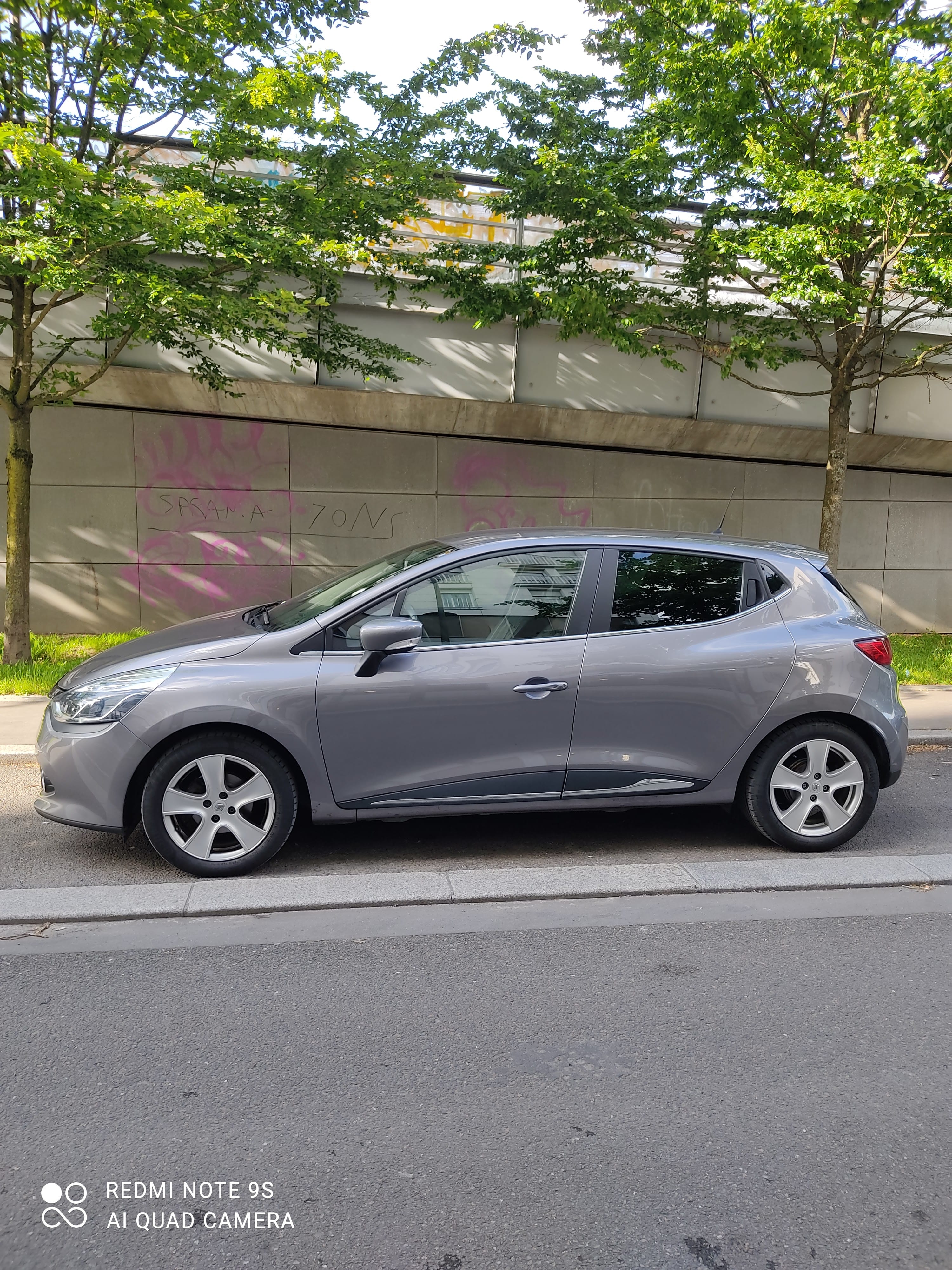 Renault Clio avec Climatisation