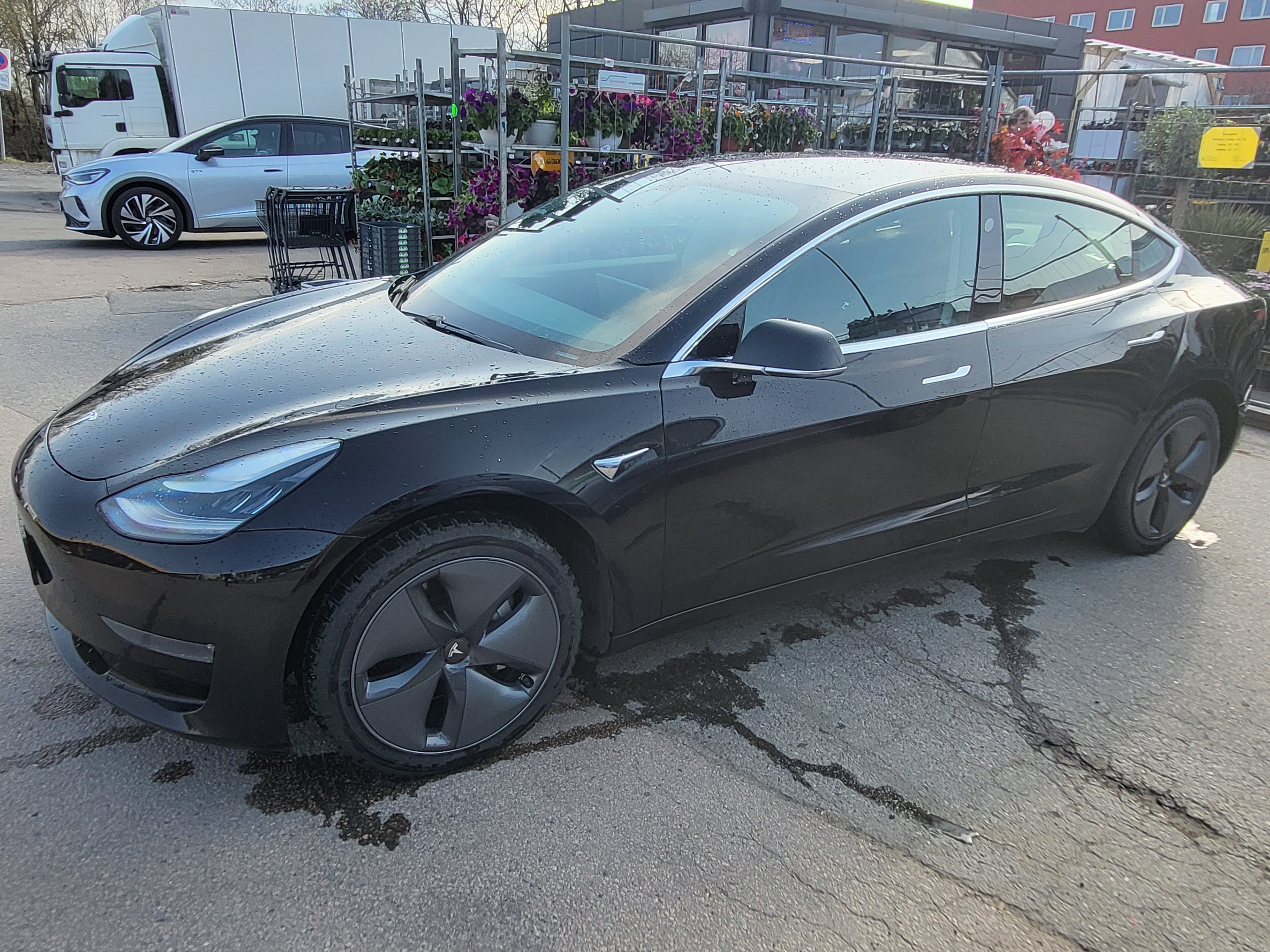 Tesla Model 3 Long Range 600km med Aircondition