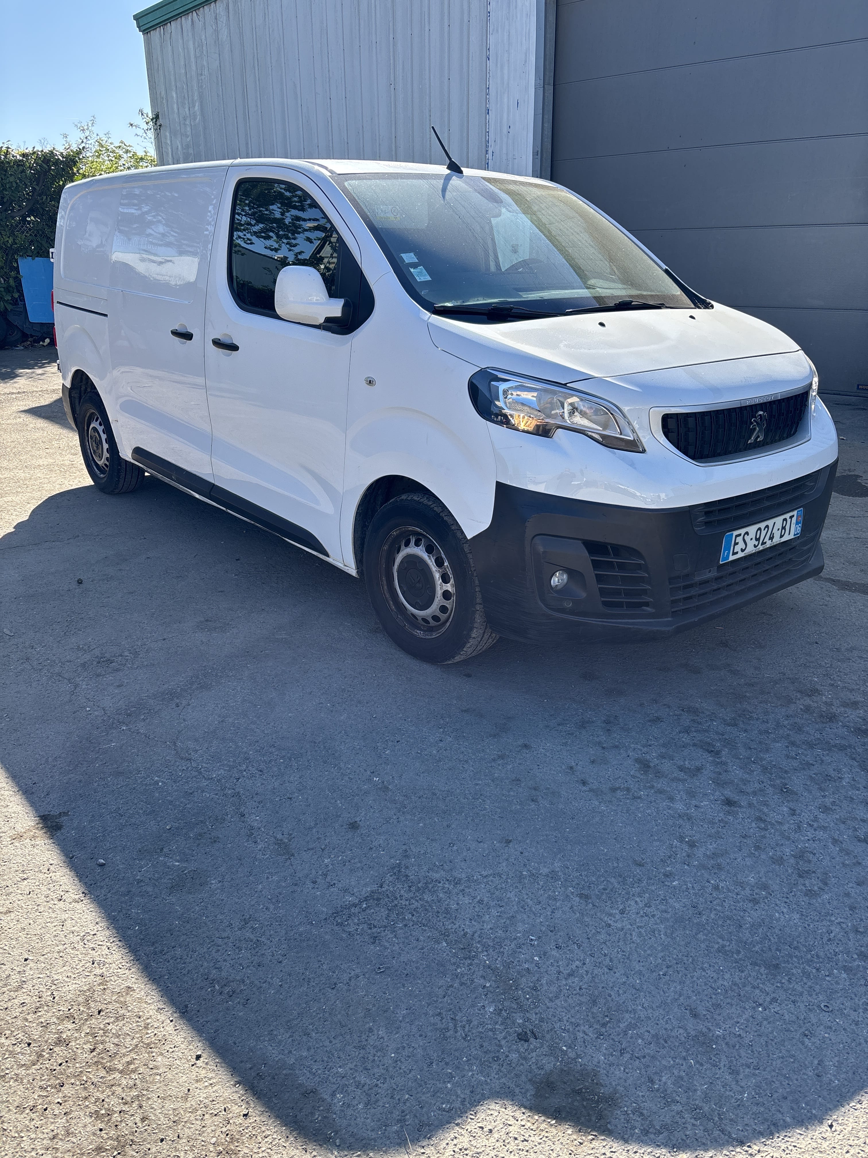 Peugeot Expert avec GPS