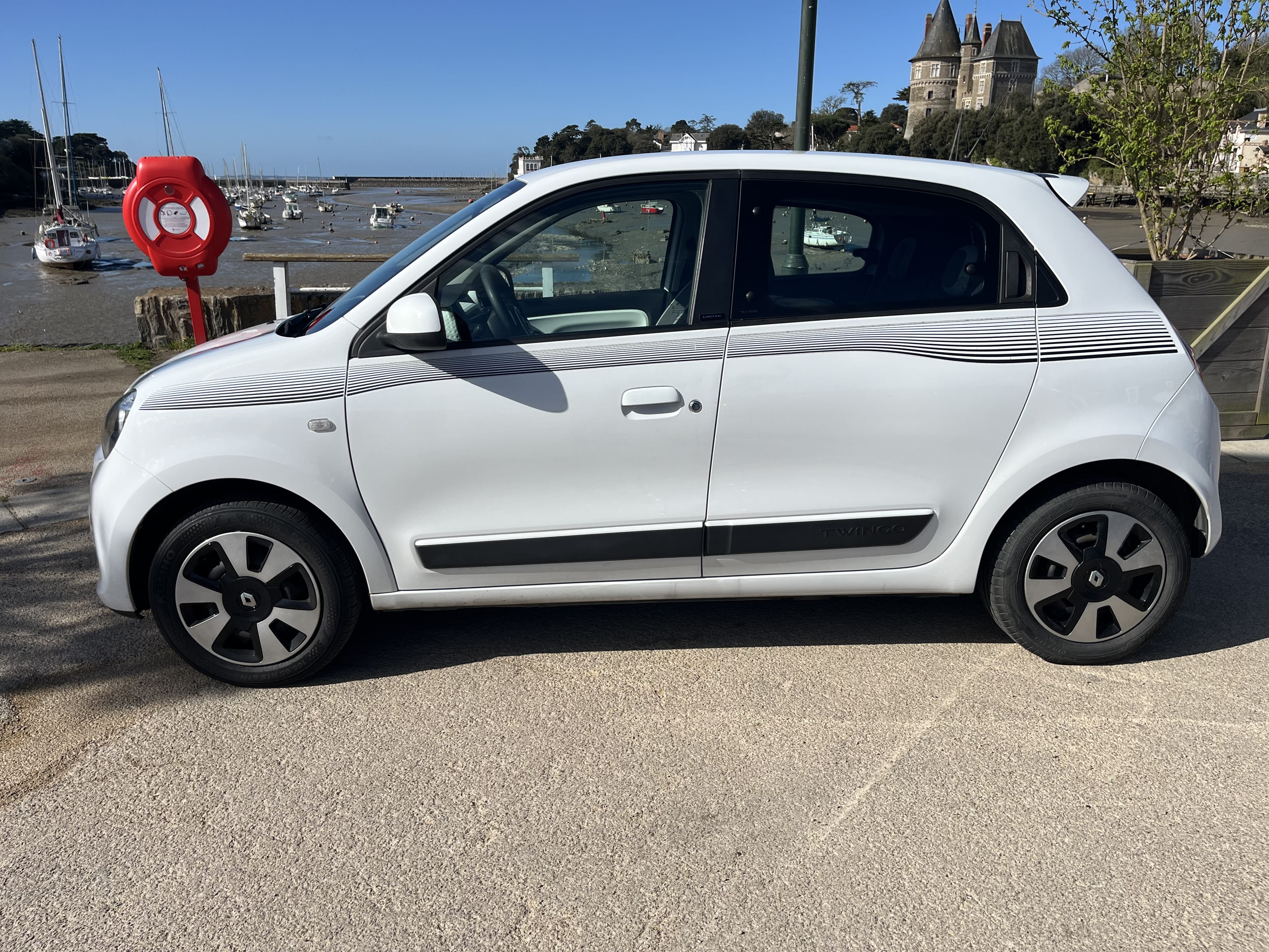 Renault Twingo III avec Climatisation