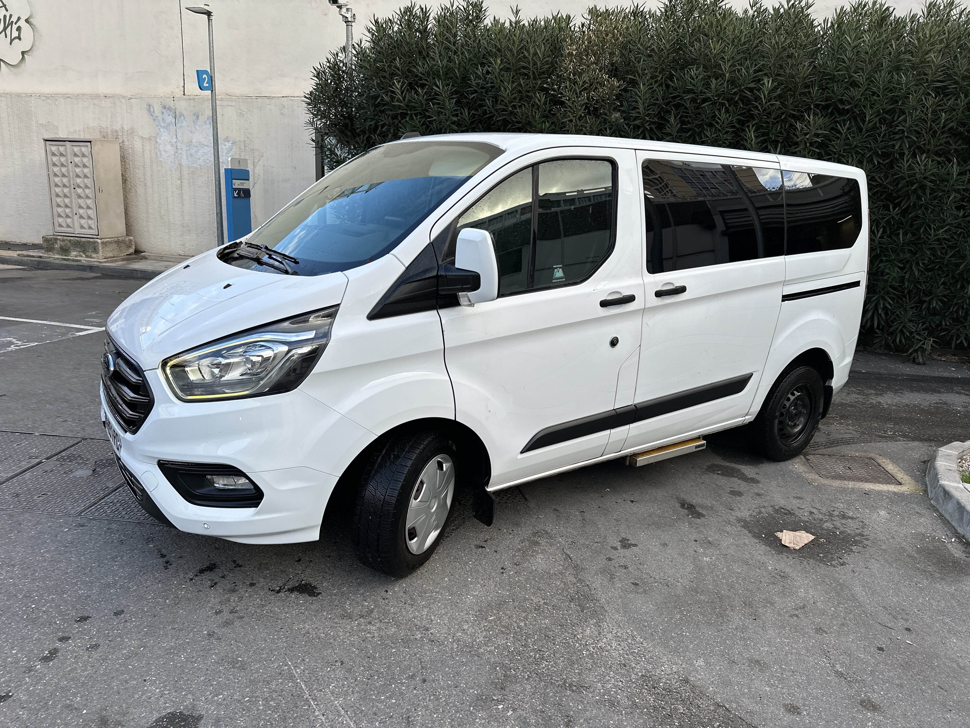 Ford Transit Custom Kombi, 2020, Diesel, 9 places et plus