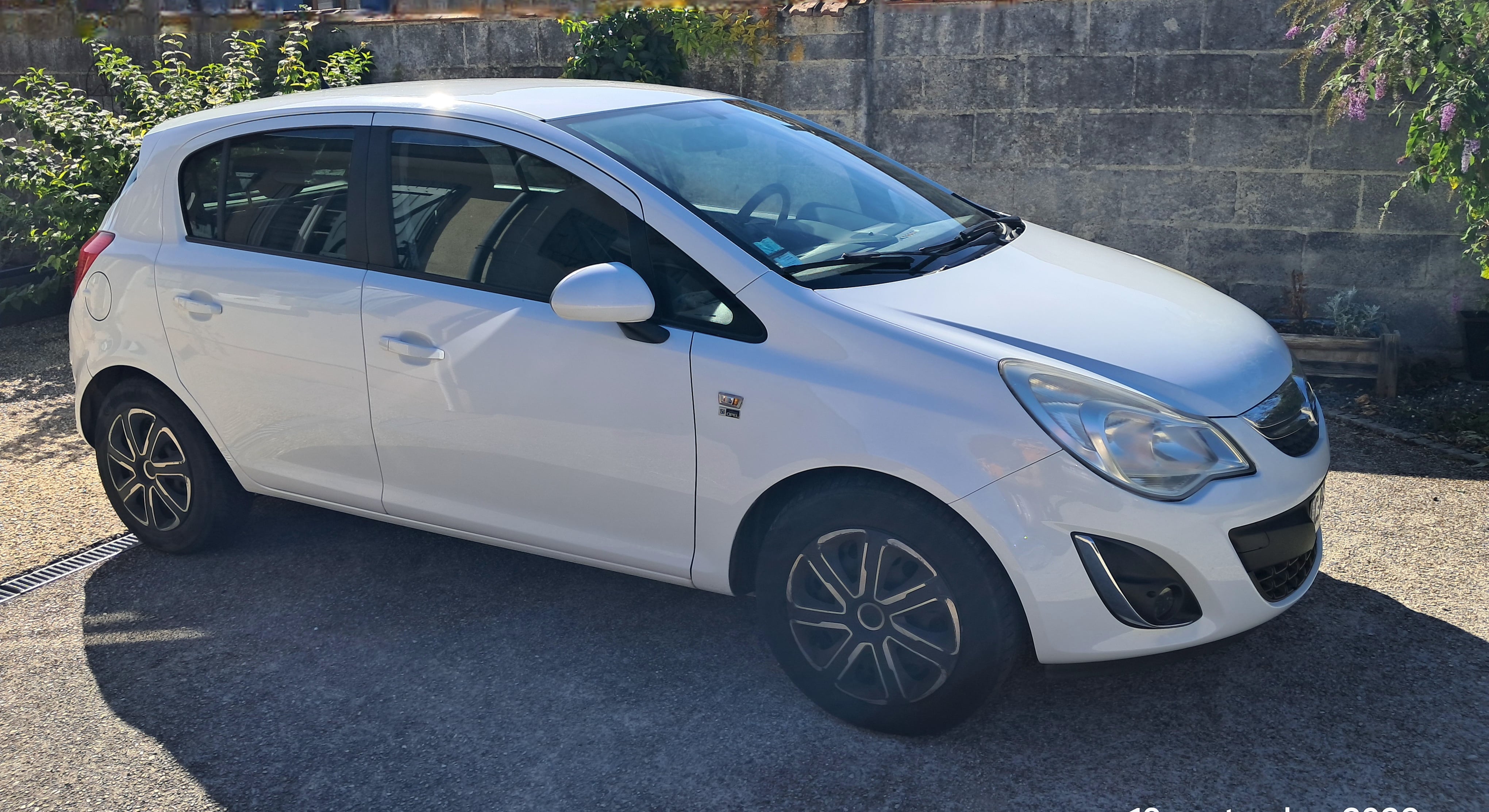 Opel Corsa, 2012, Essence 95