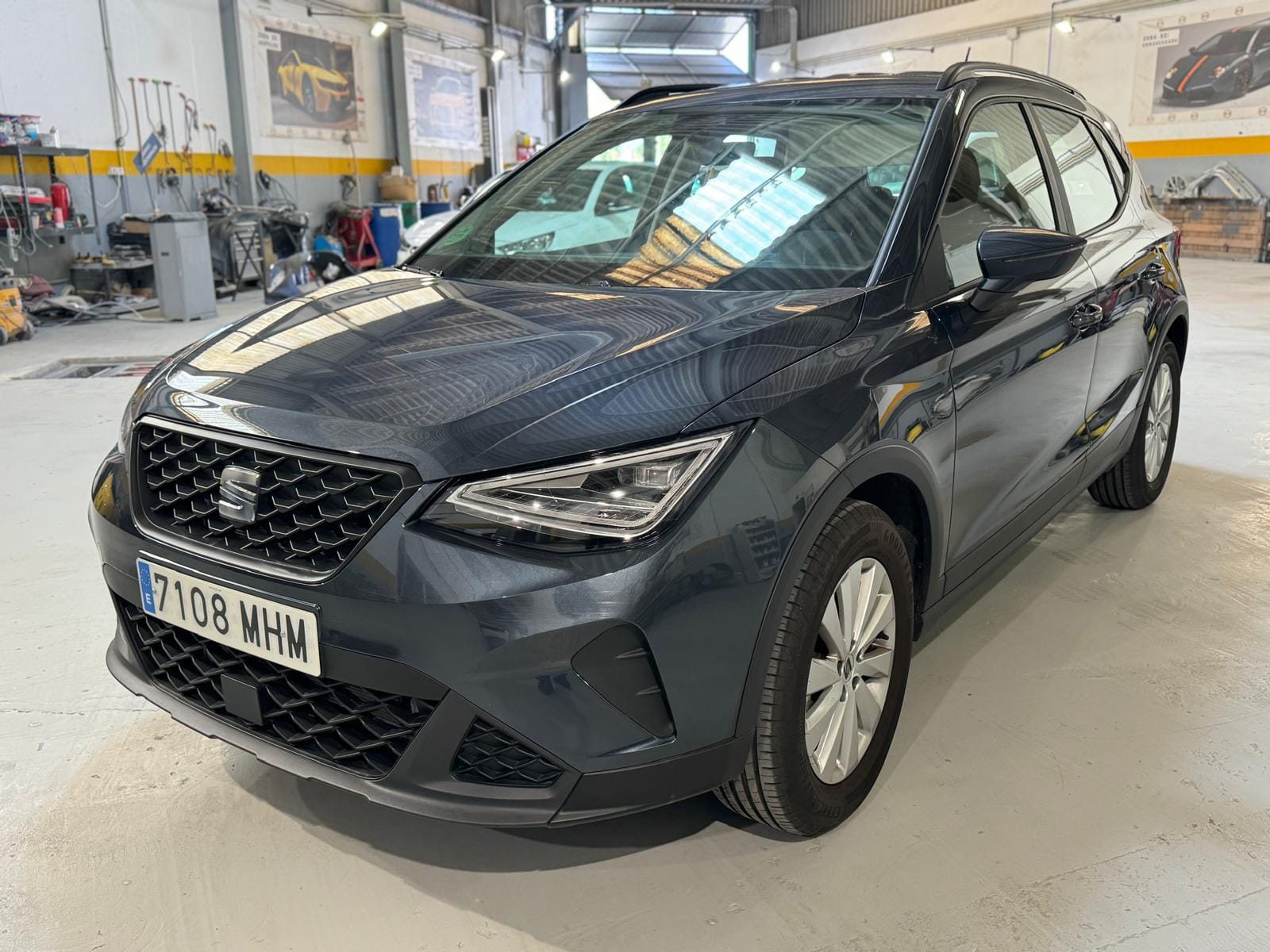 Seat Arona, 2023, Gasolina 95