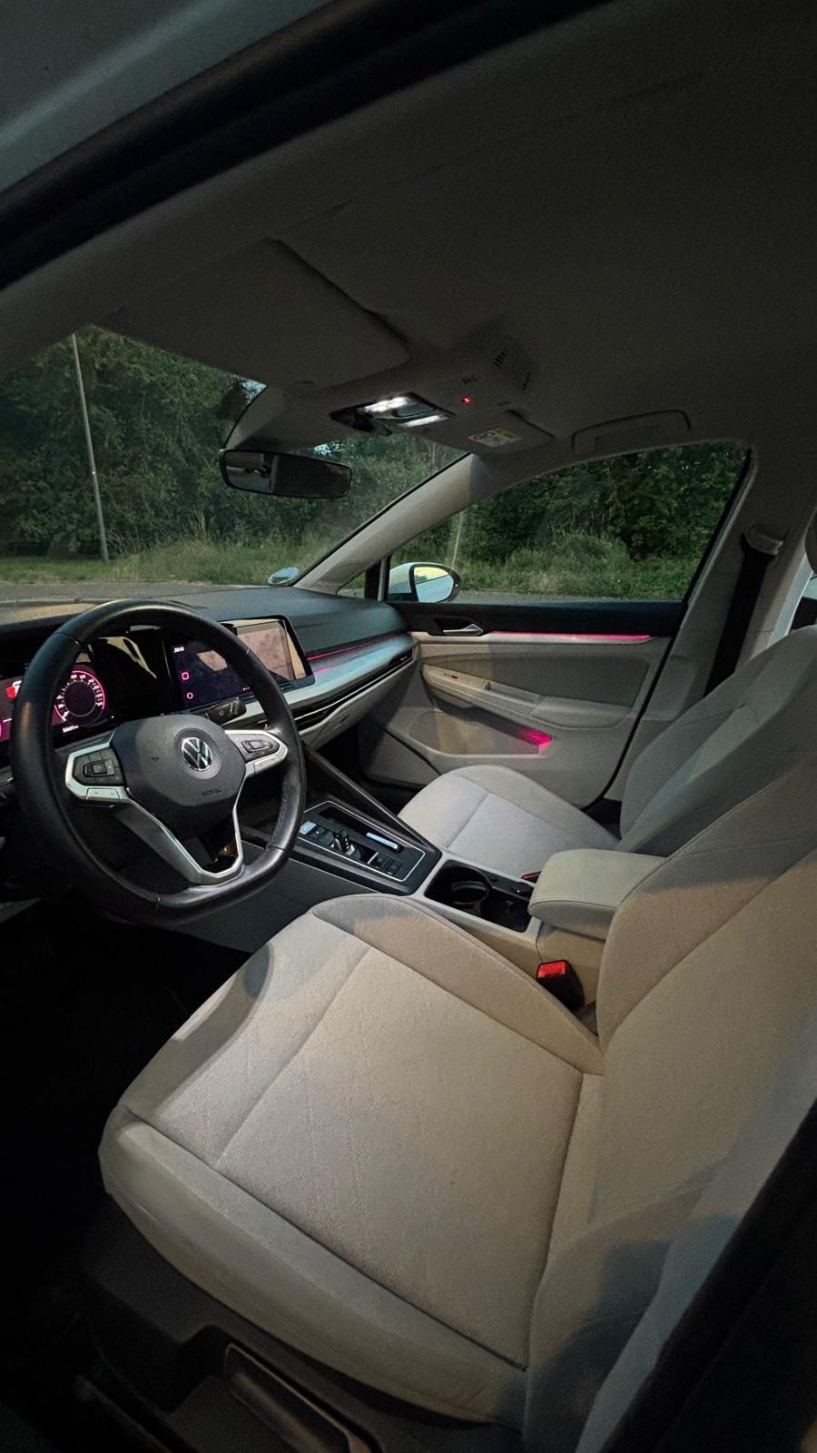 Volkswagen Golf with Bluetooth audio