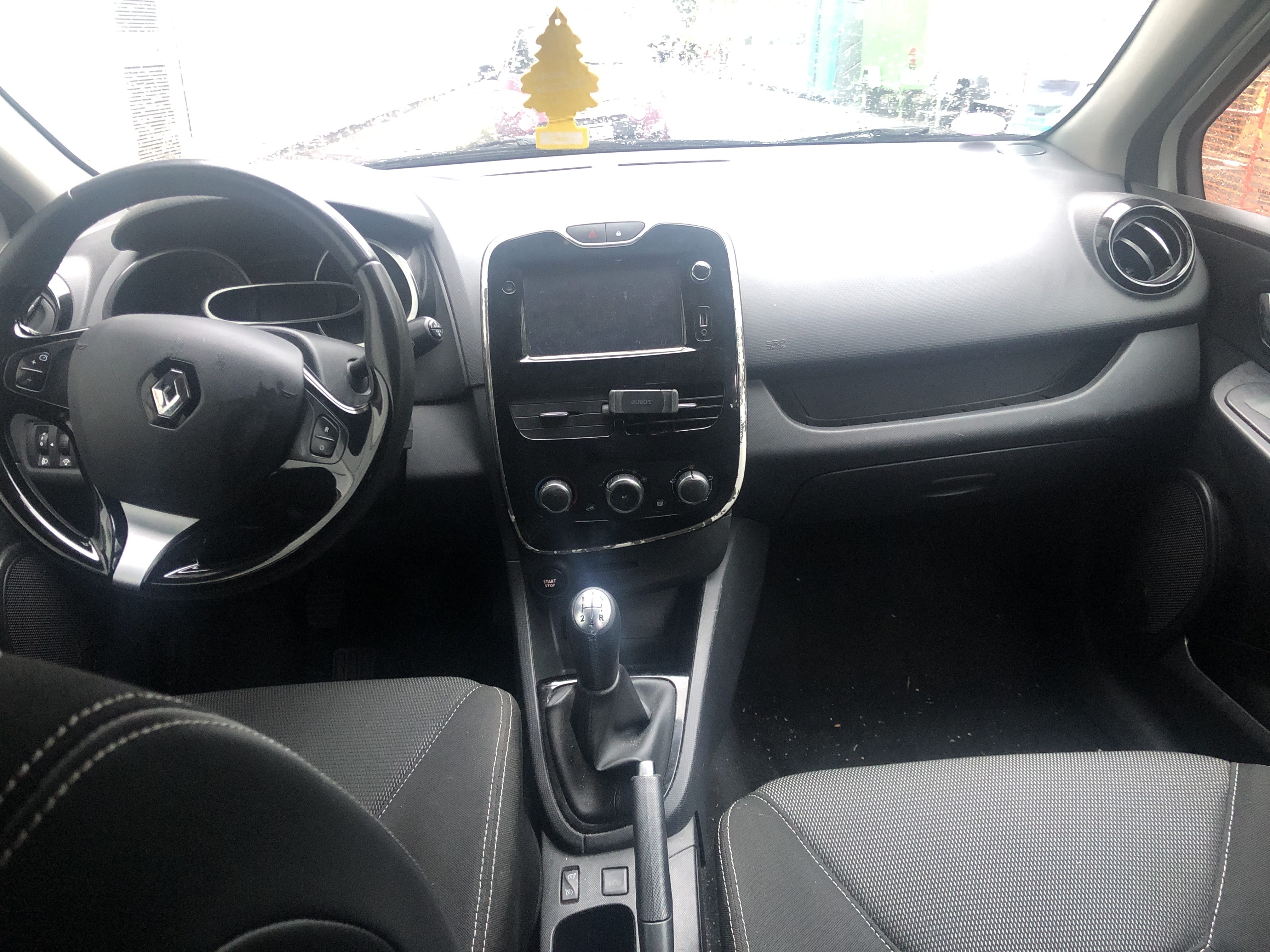 Renault Clio avec Régulateur de vitesse