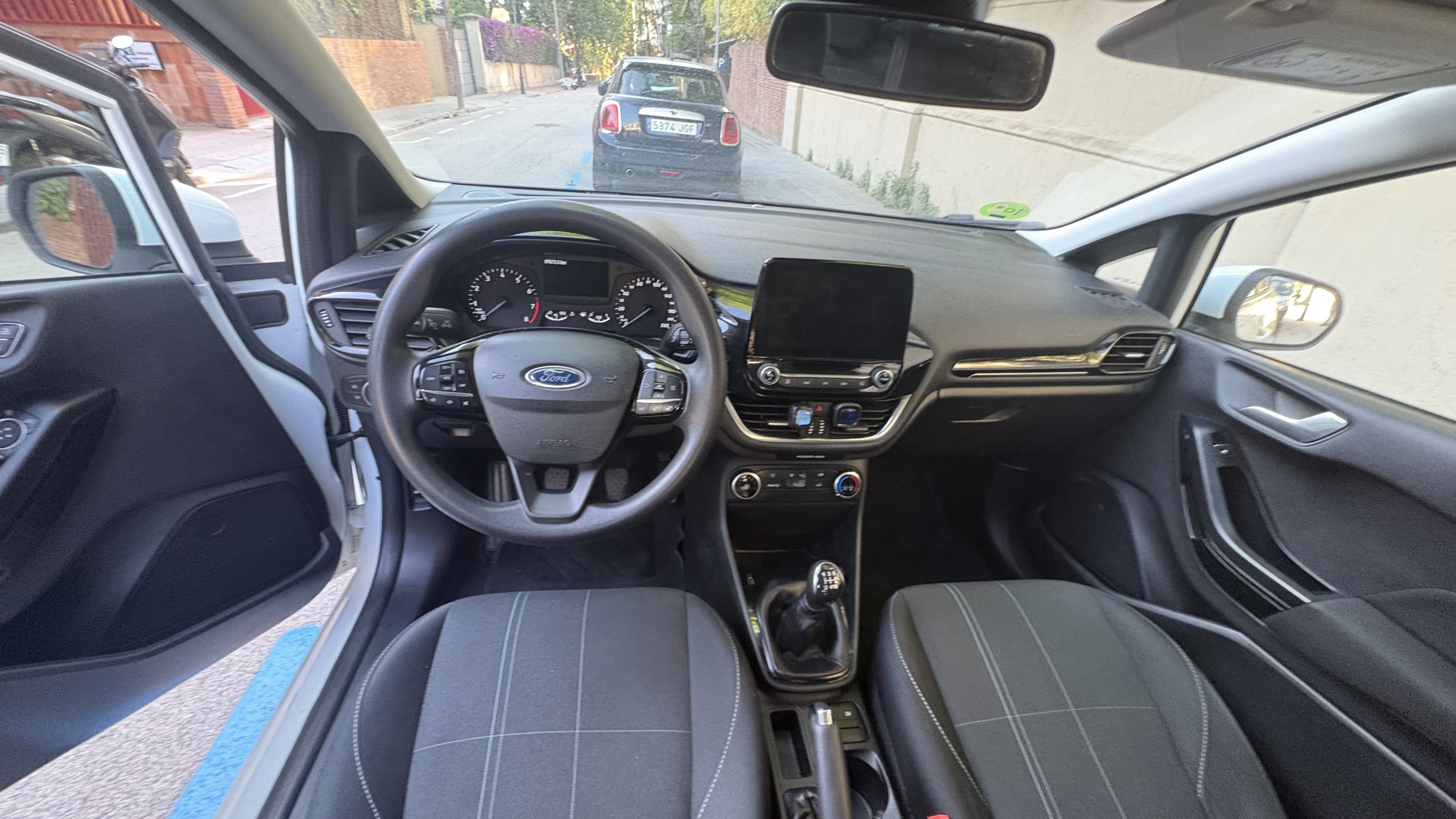 Ford Fiesta avec Audio Bluetooth