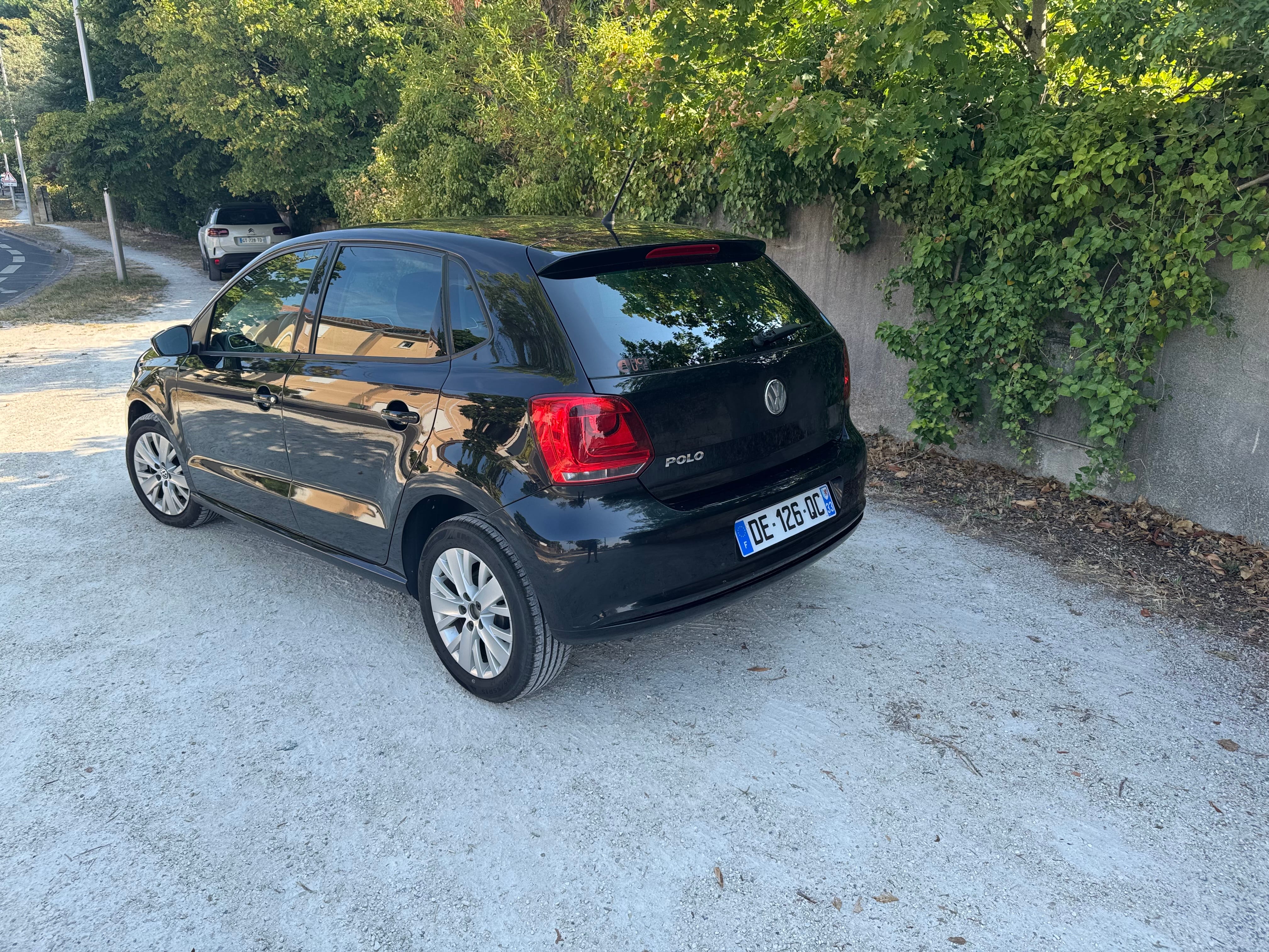 Volkswagen Polo 1.2 MTI avec GPS