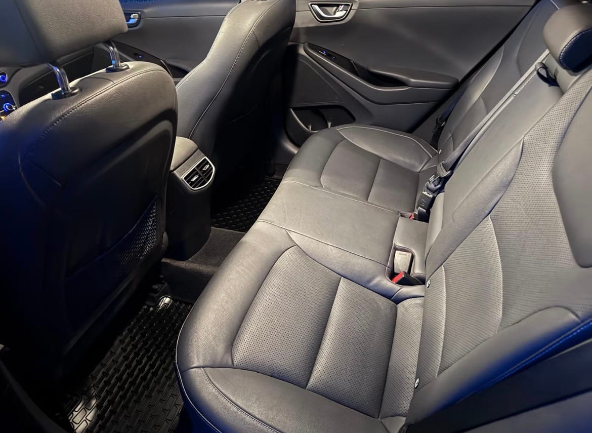 Hyundai Ioniq med GPS