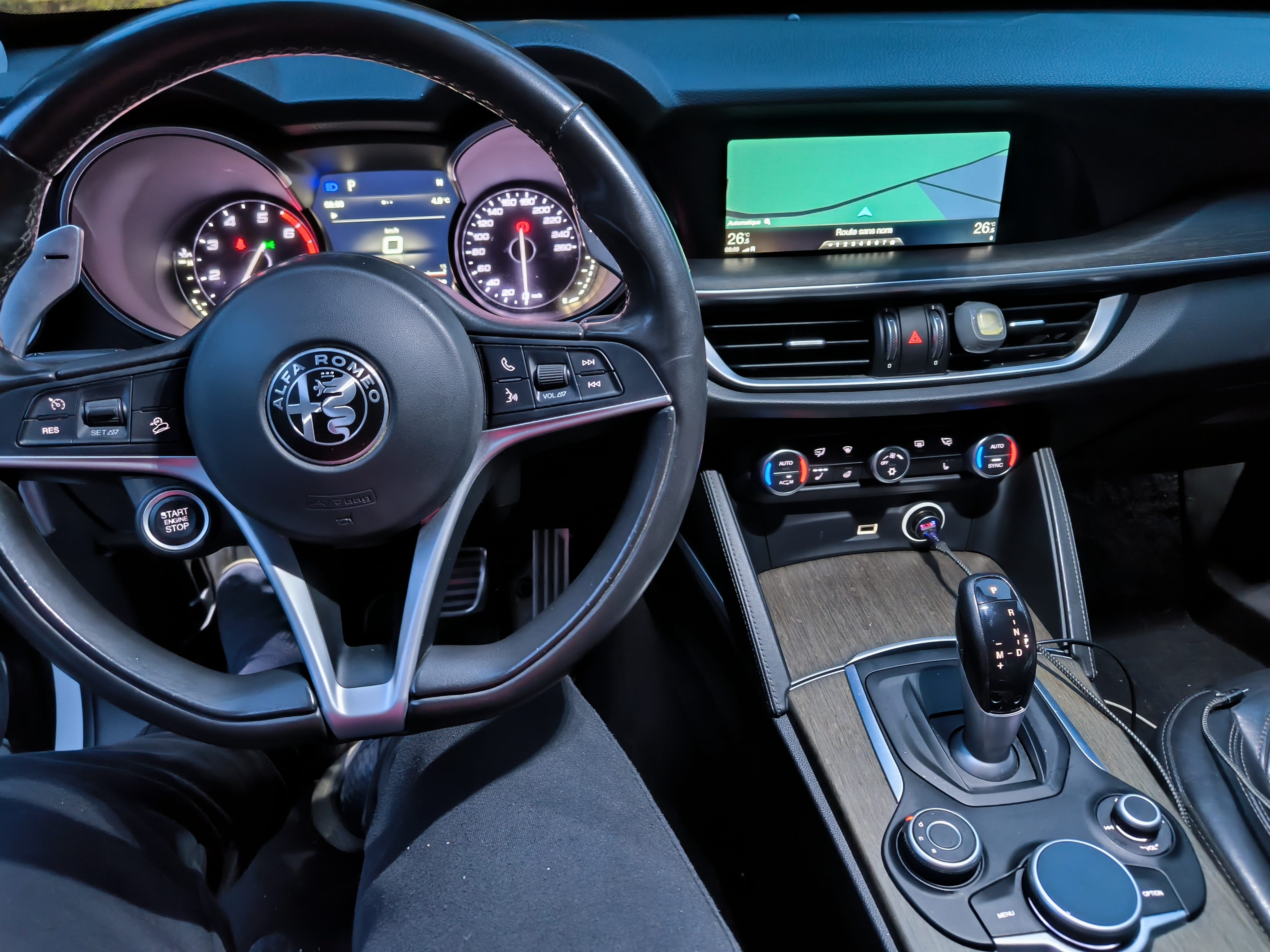 Alfa-Romeo Stelvio First édition 280ch avec GPS