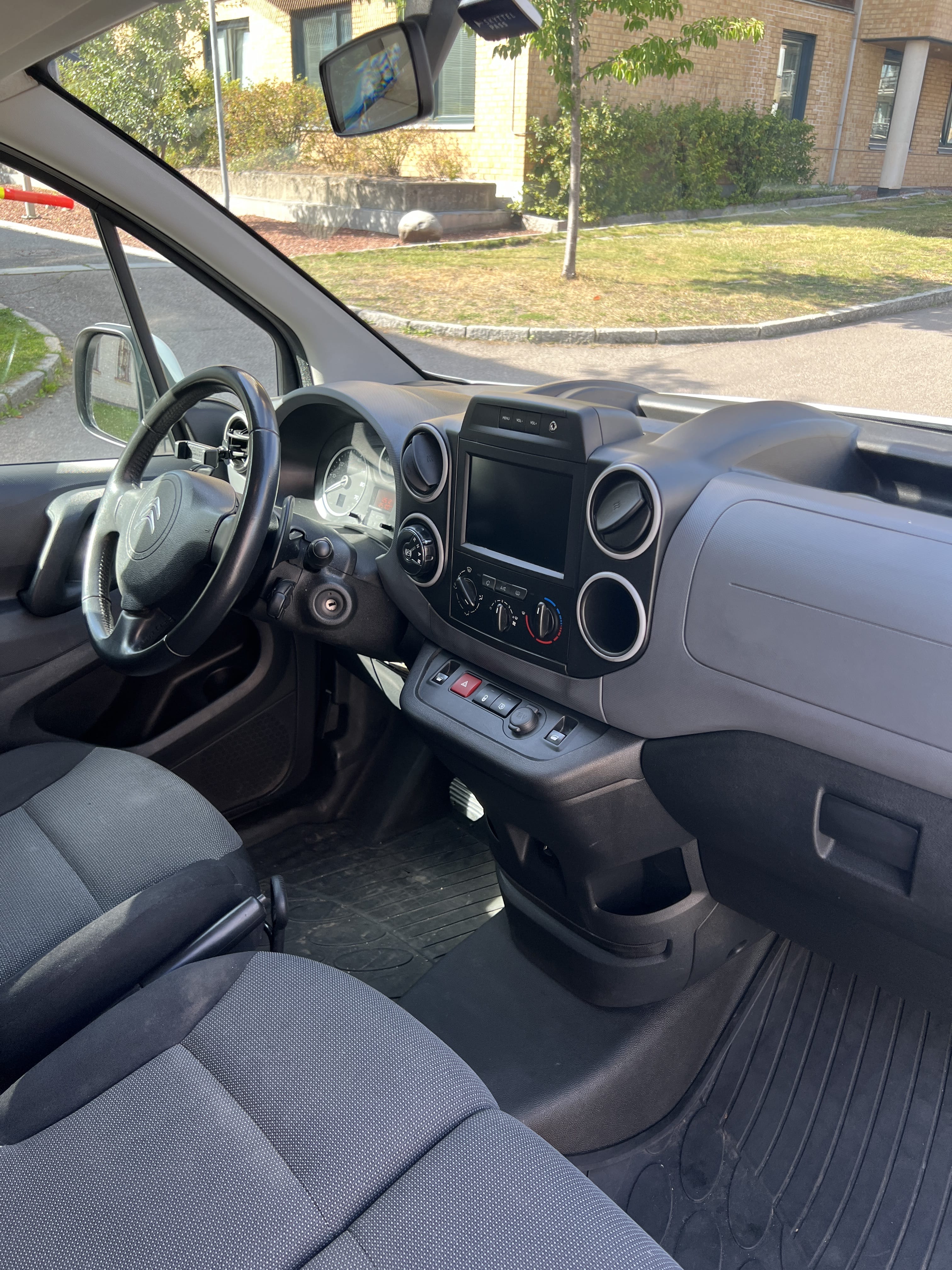 Citroen Berlingo med Bluetooth audio
