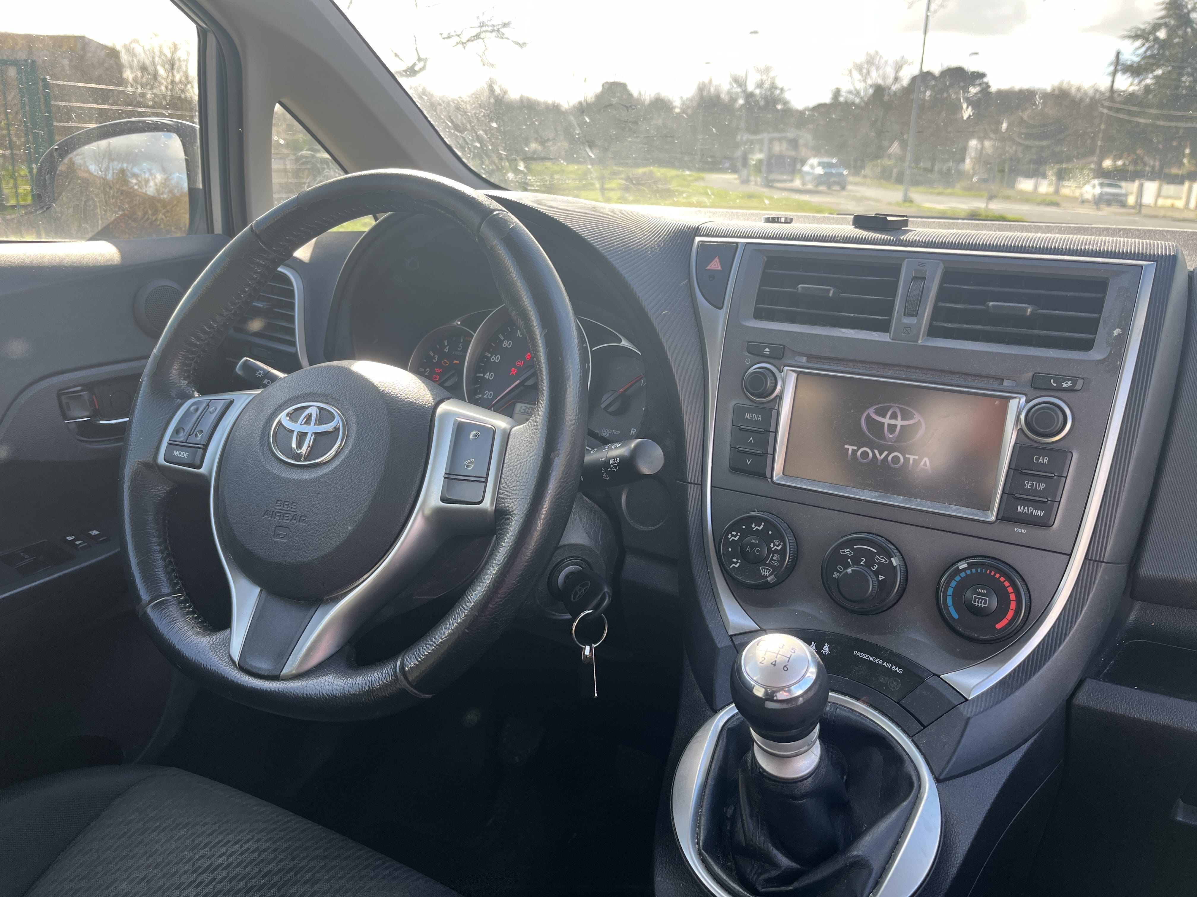 Toyota Verso-S 90 D-4D avec Audio Bluetooth