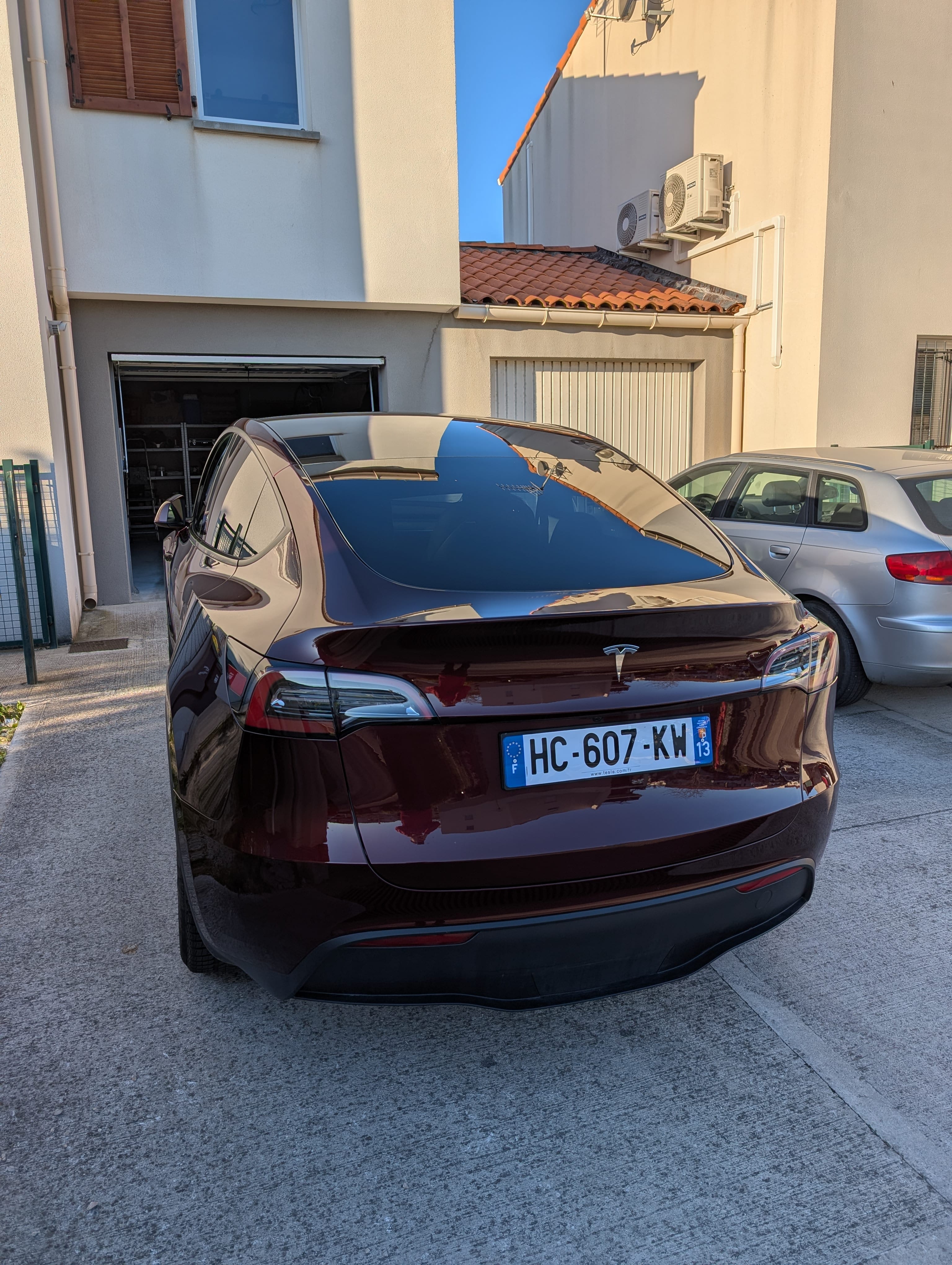 Tesla Model Y Long Range avec Caméra de recul