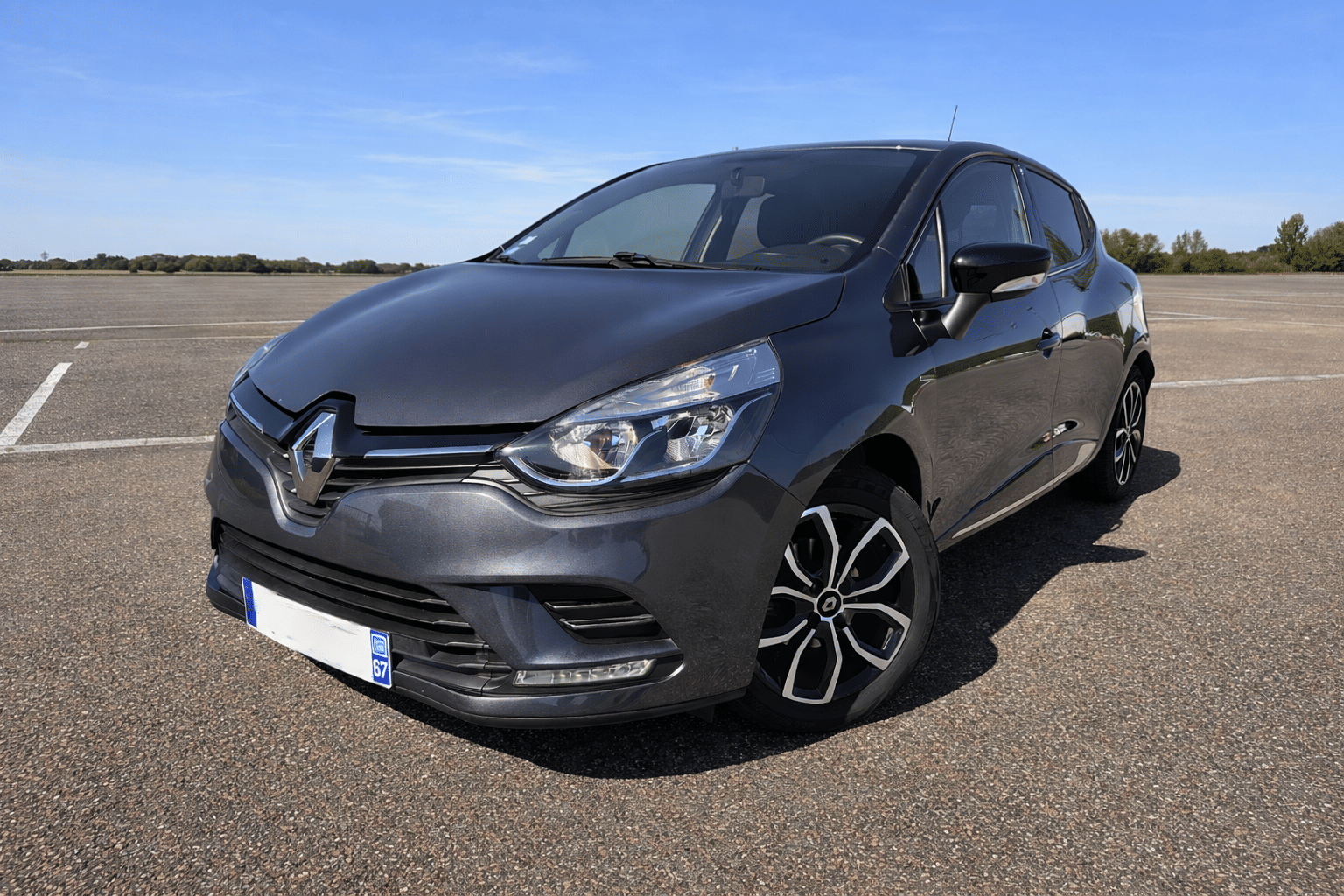 Renault Clio ESSENCE  BOITIER CONNECT H24, 2018, Essence 95