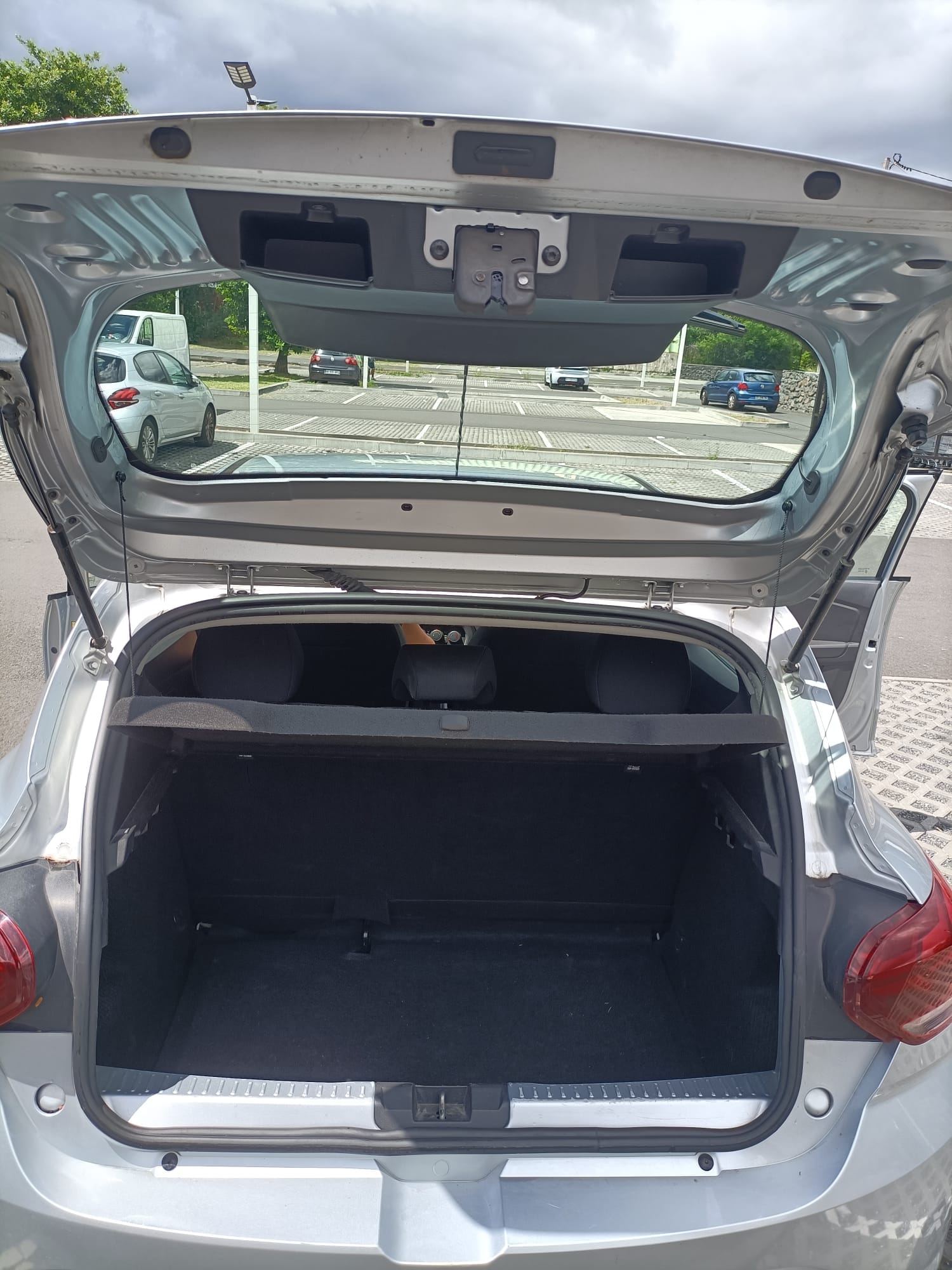 Dacia Sandero avec Audio Bluetooth