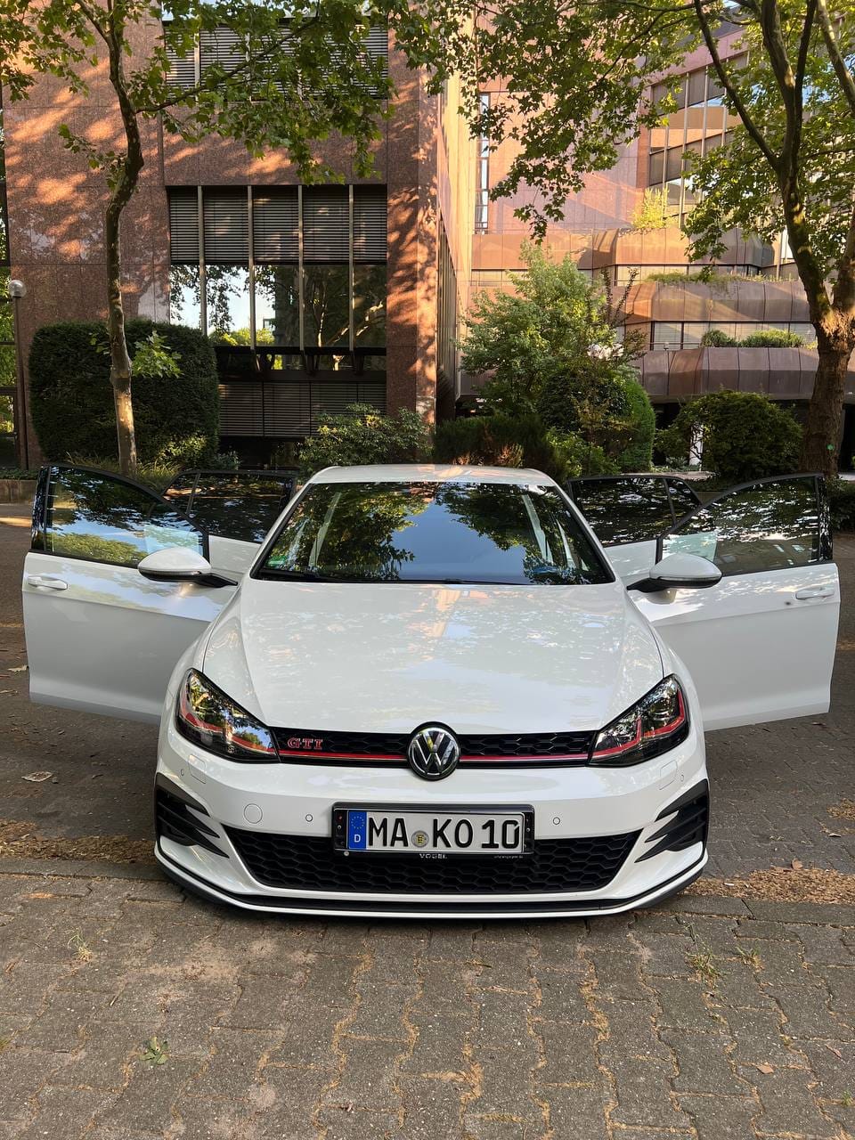 Volkswagen Golf GTI, 2019, Super Plus
