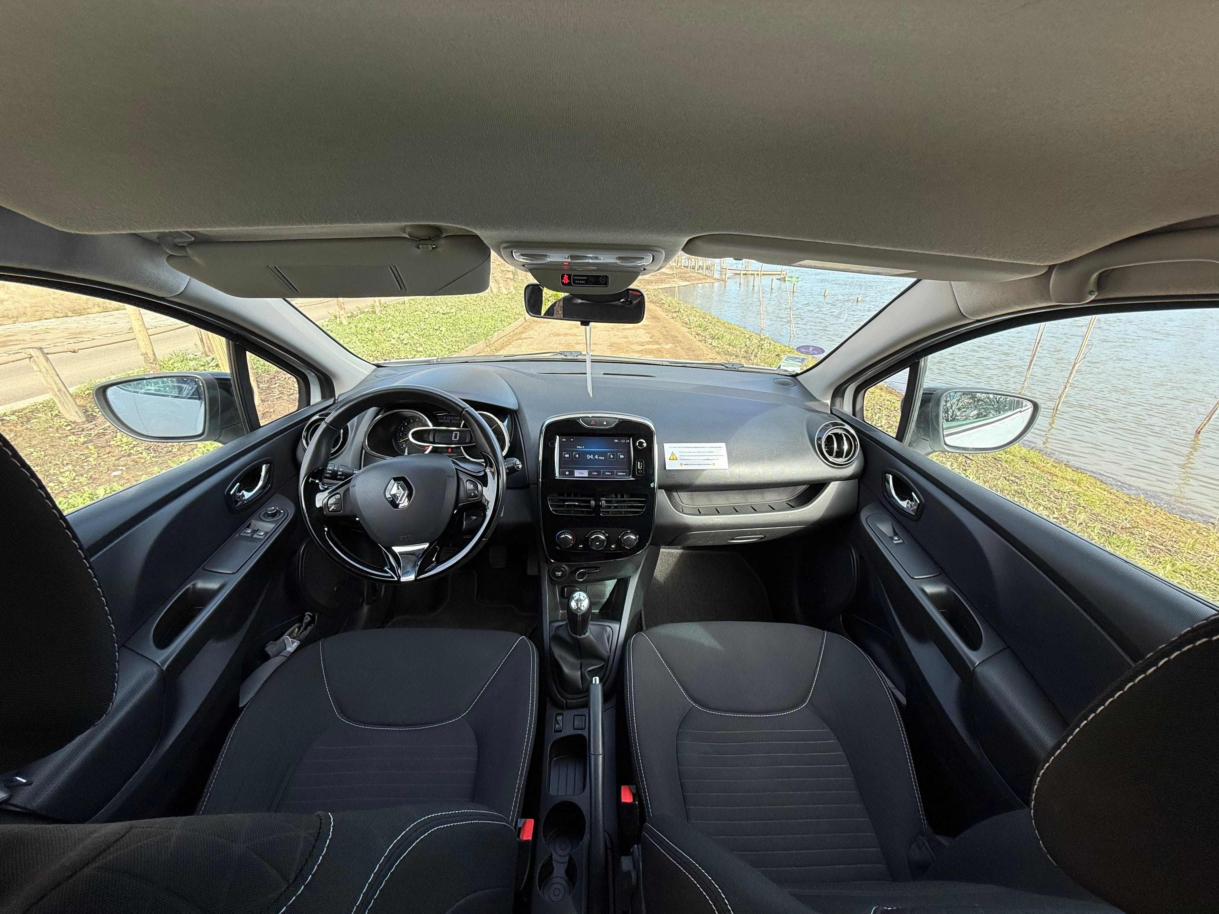 Renault Clio Estate avec Régulateur de vitesse