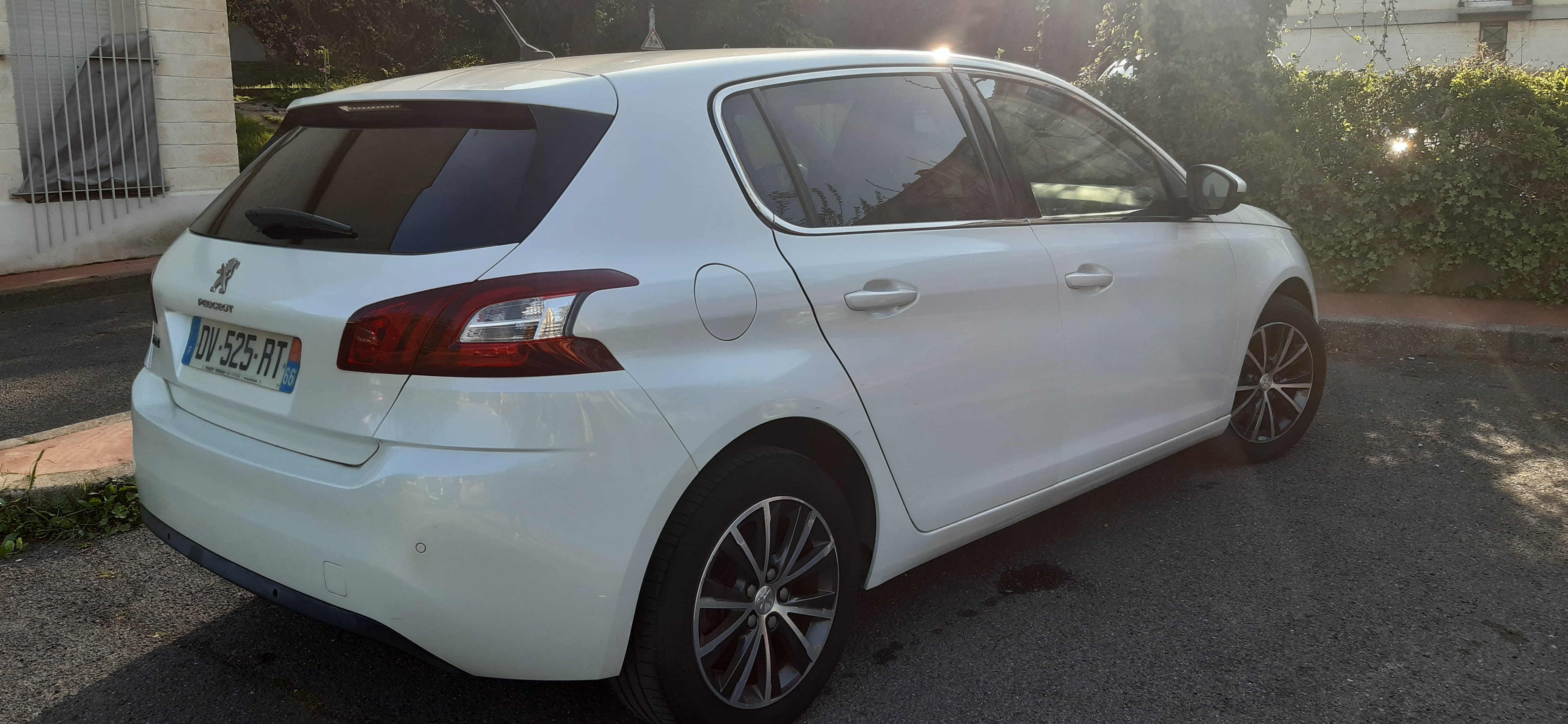 Peugeot 308 1.2 Puretech with Cruise control