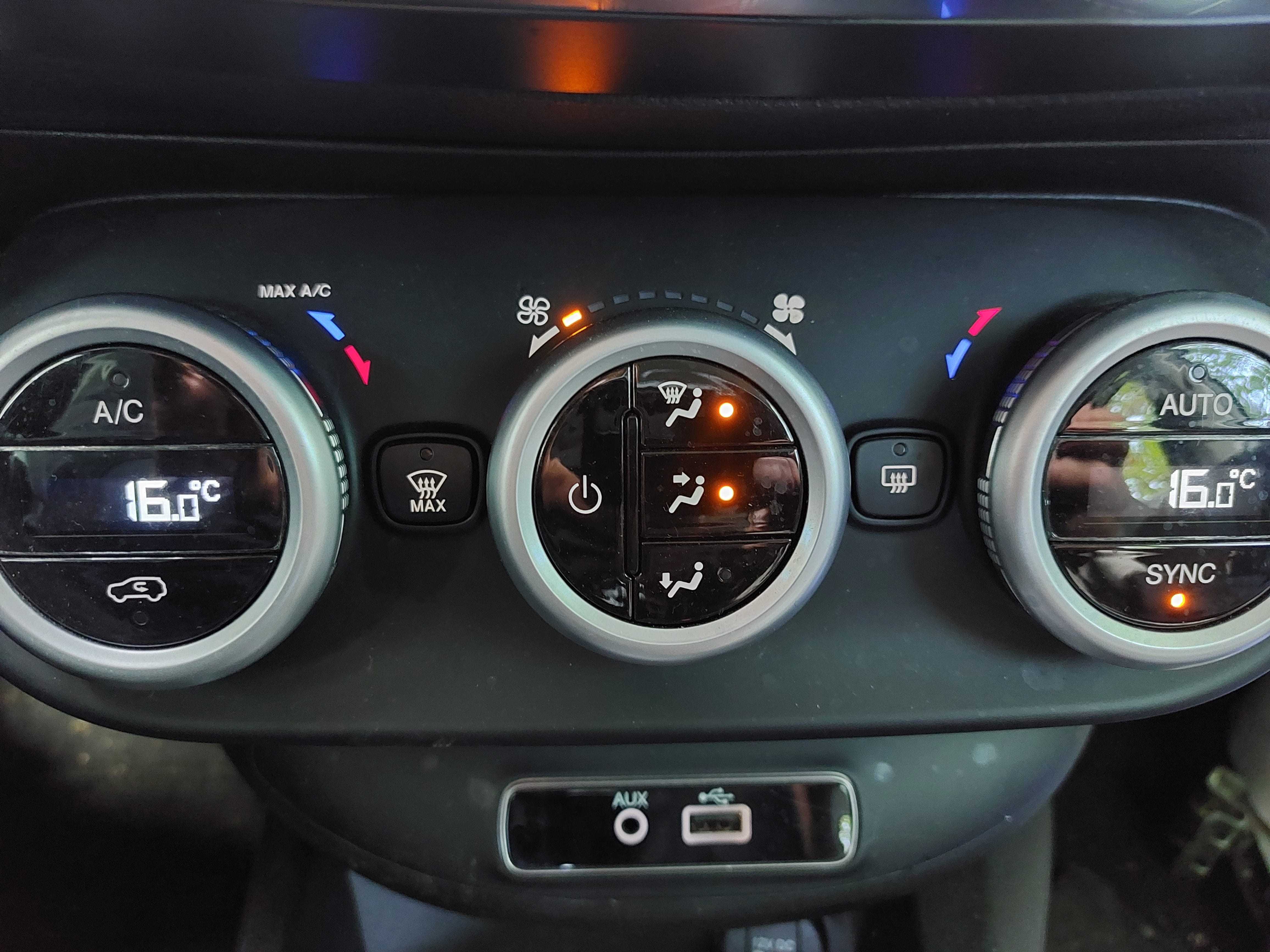 Fiat 500 X 1.6 essence avec Apple CarPlay